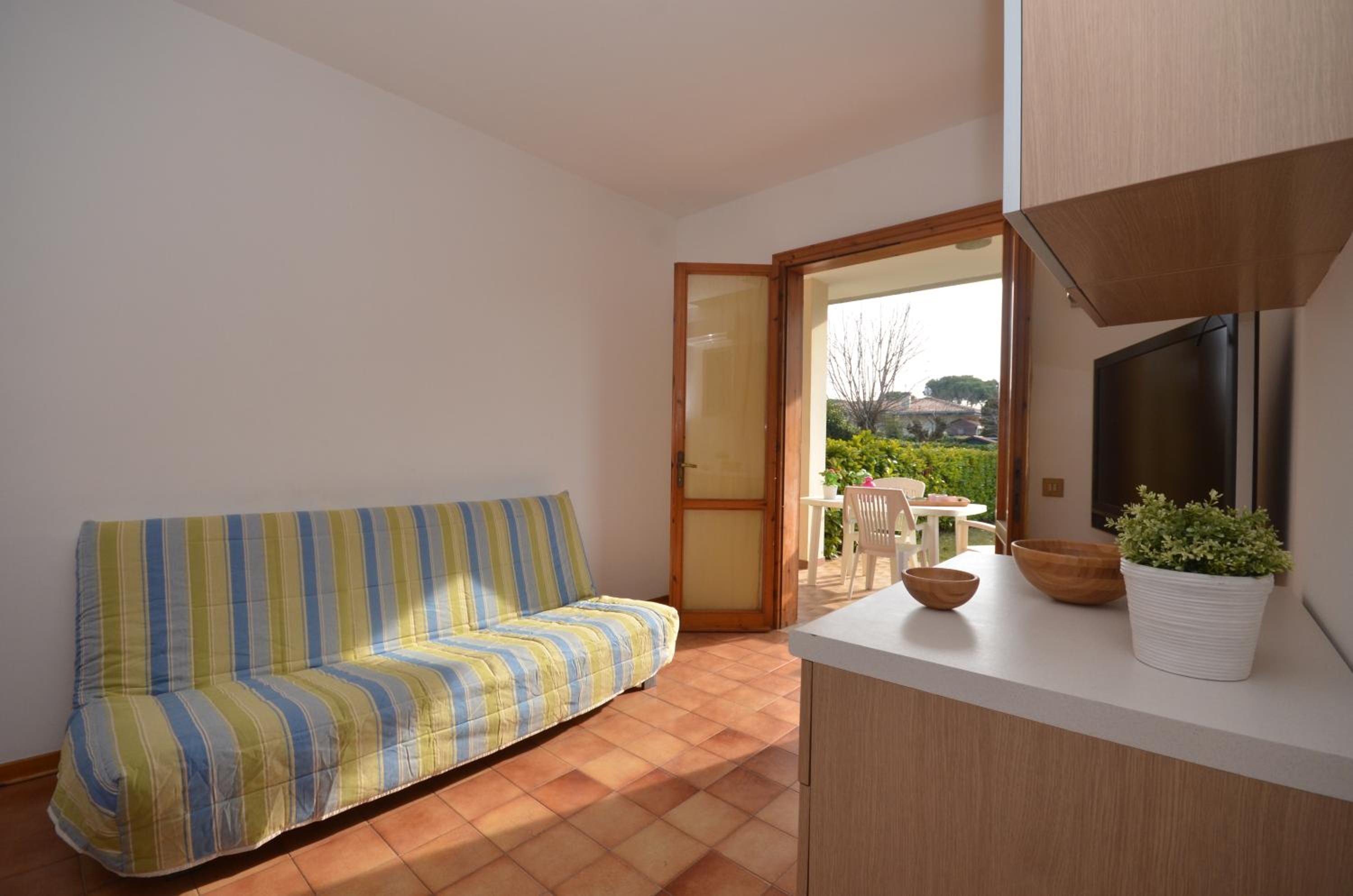 One-Bedroom Apartment with Garden