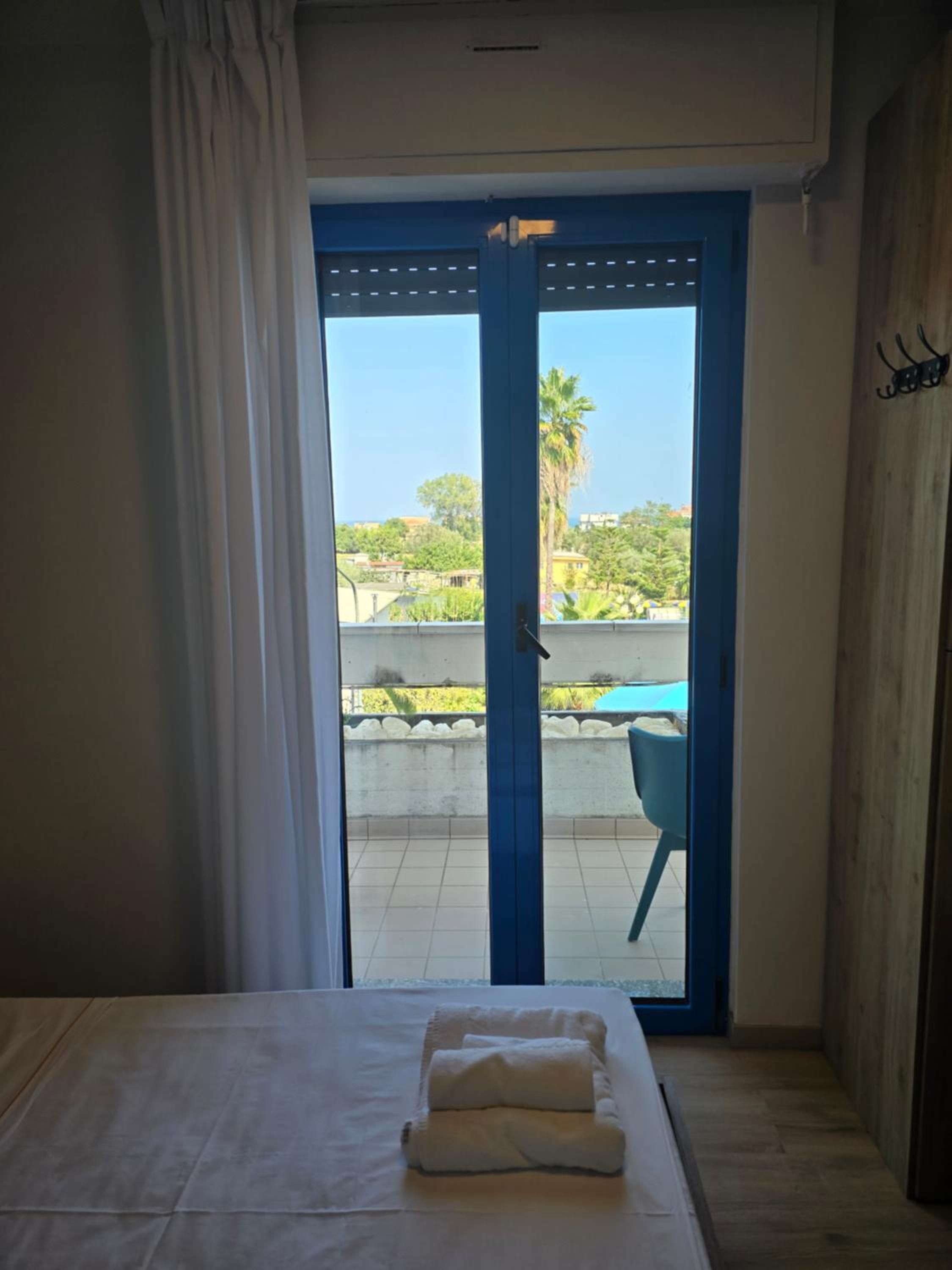 Economy Single Room with Pool View photo 2