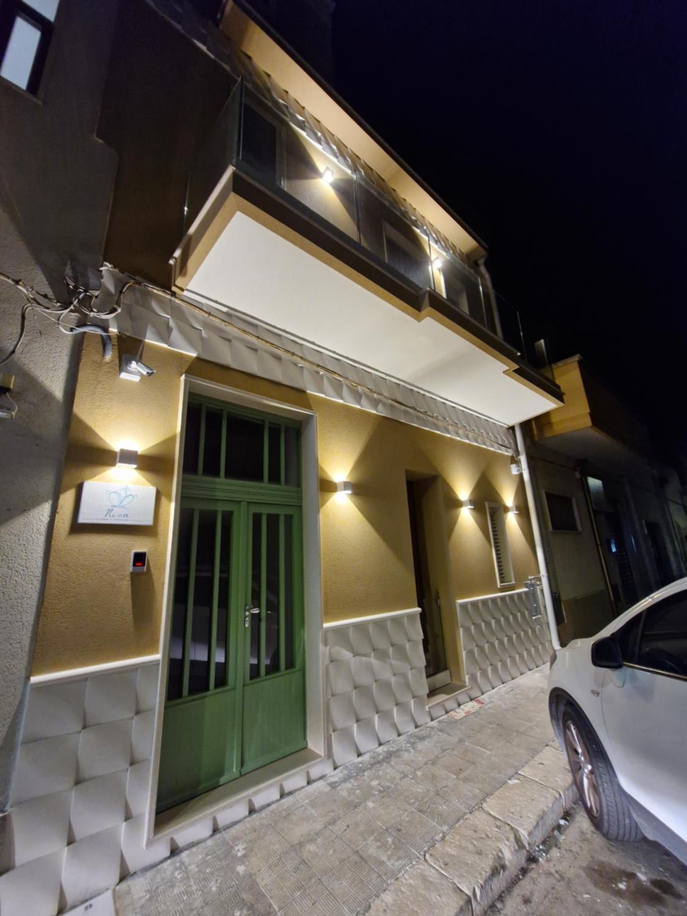 Two-Bedroom Apartment with Terrace photo 1