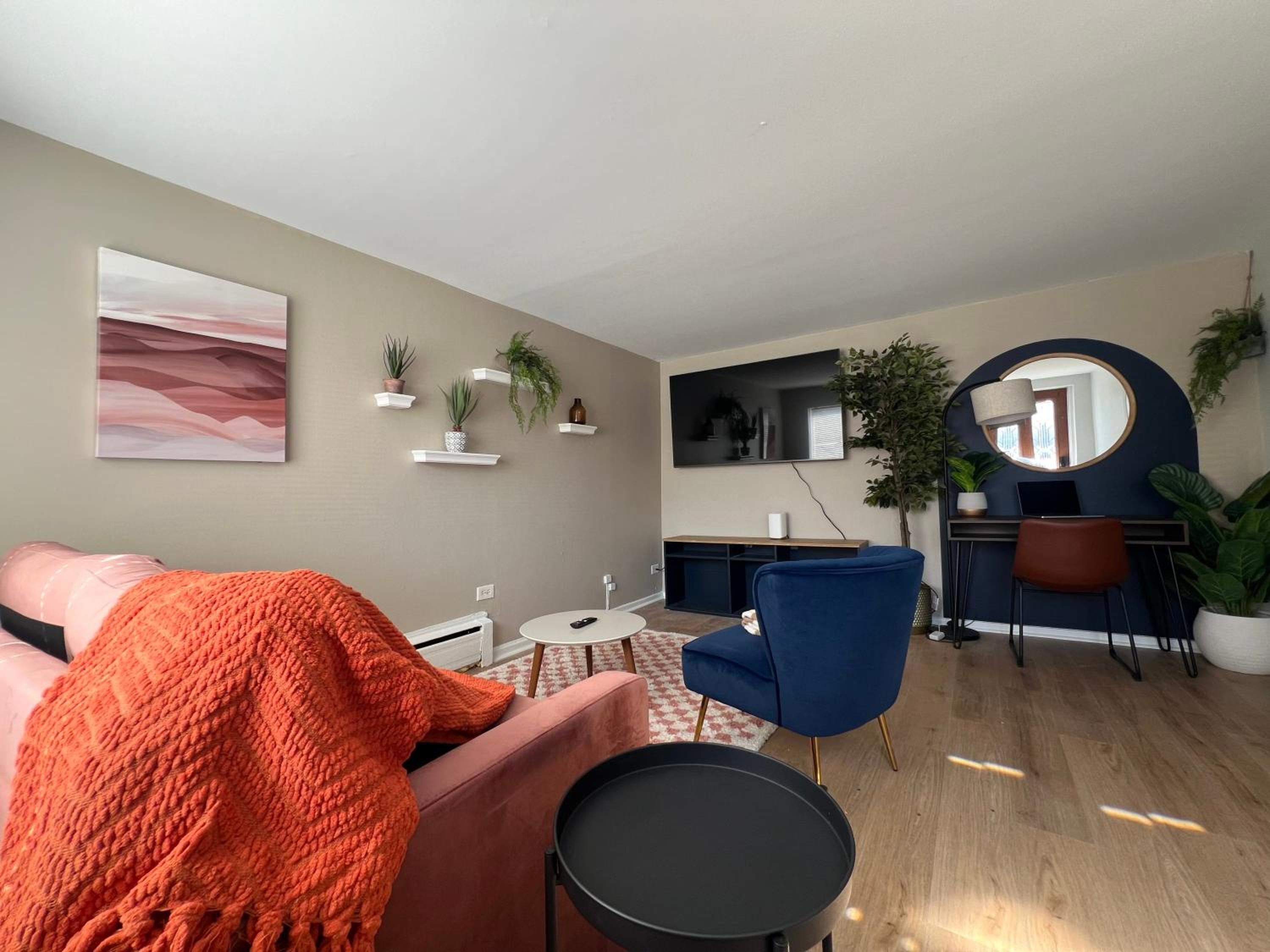 Apartment photo 2