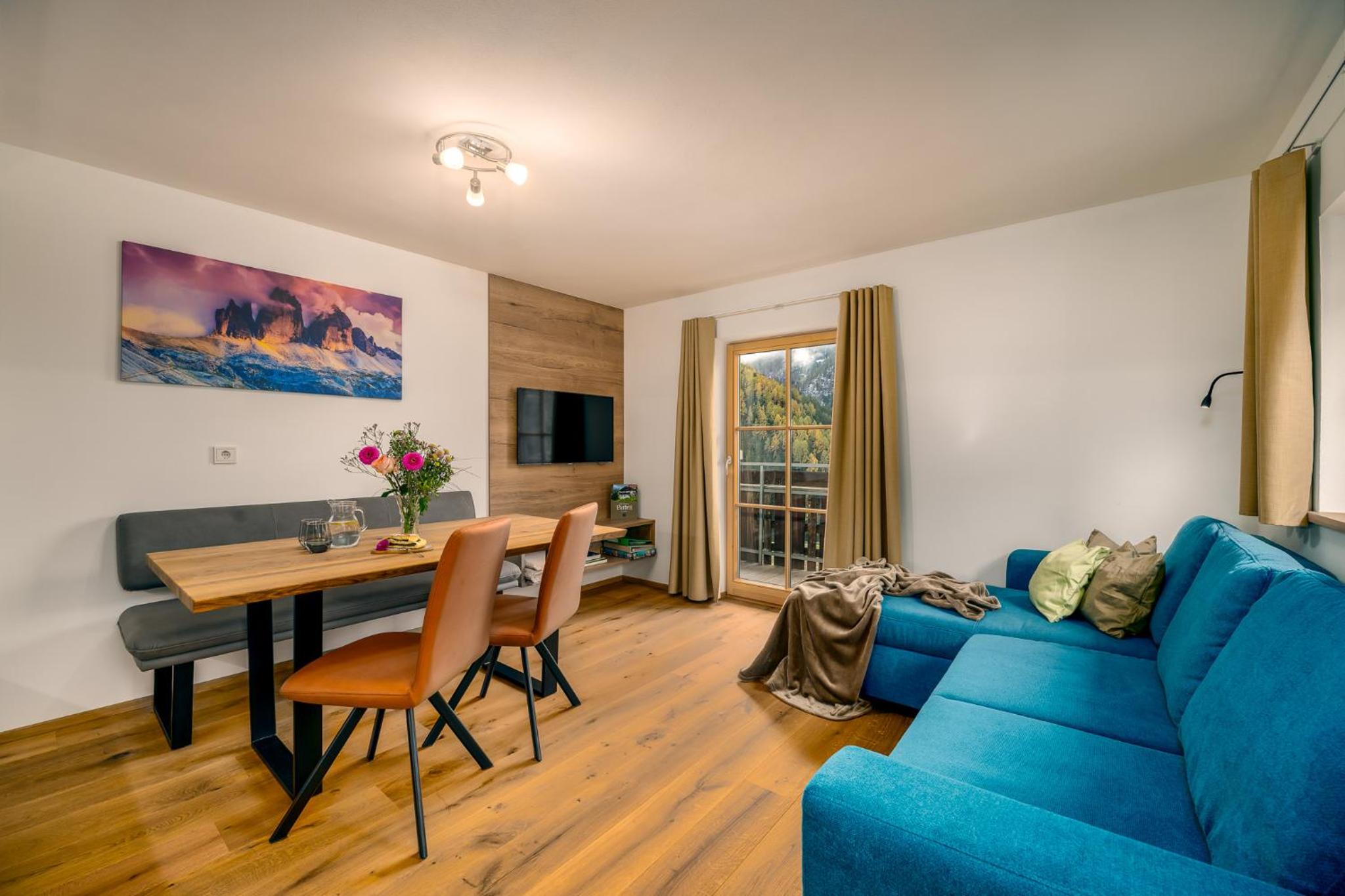 Apartment photo 1