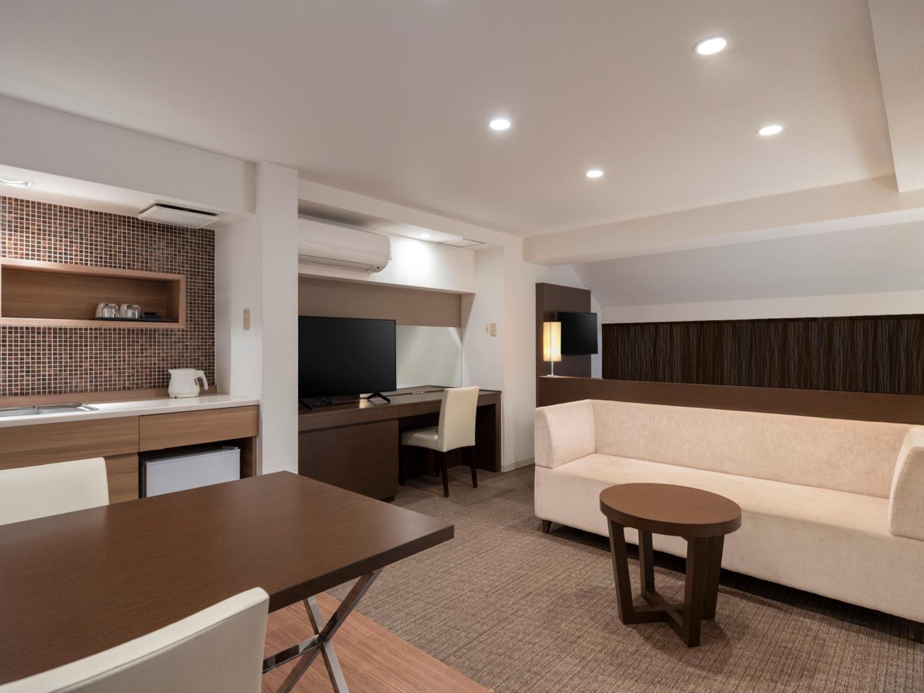 Deluxe Twin with Kitchen - House Keeping is Optional with Additional Cost