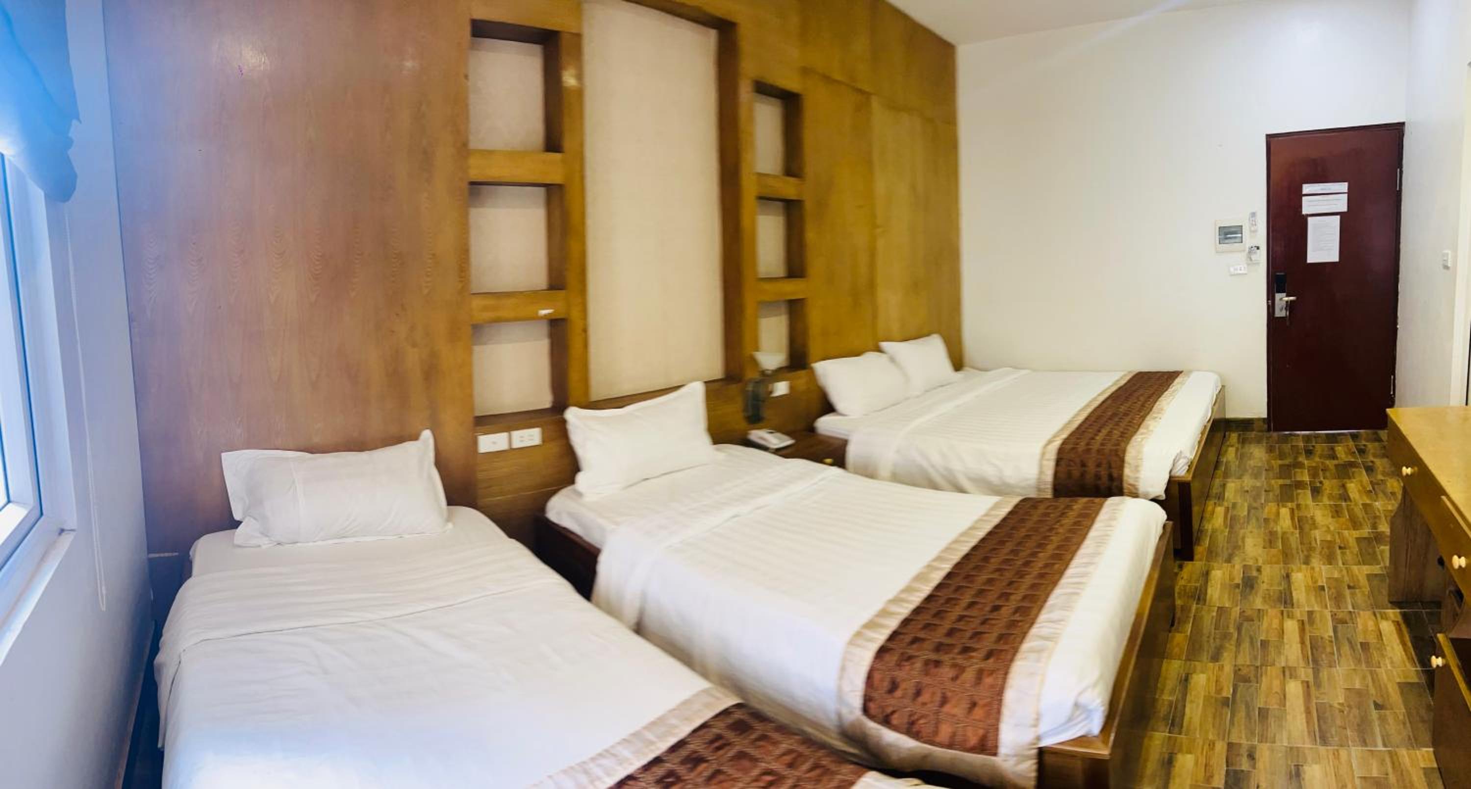 Deluxe Quadruple Room photo 3