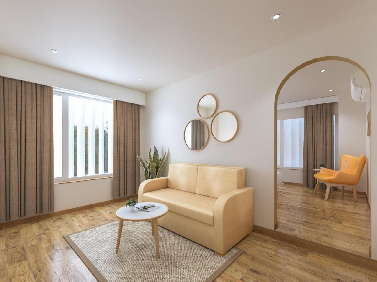 Executive Suite - Photo 1