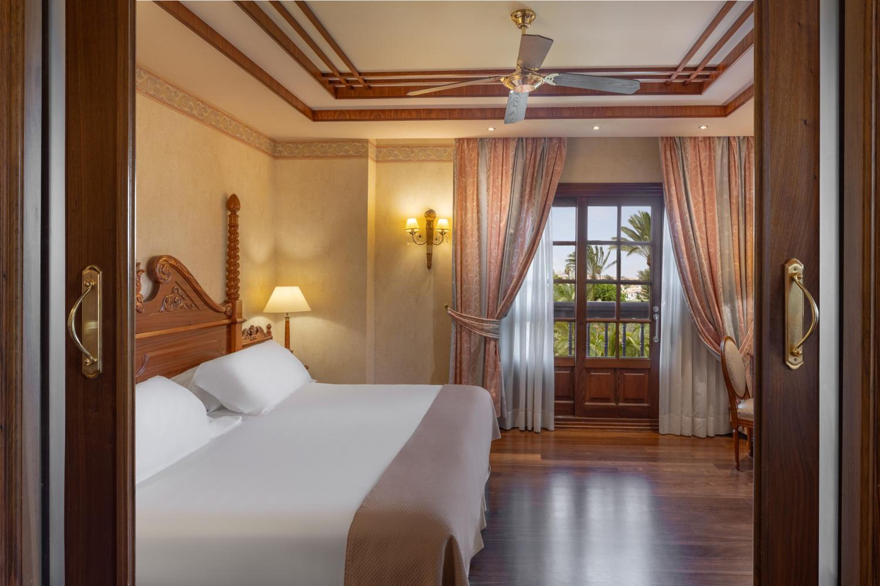 Suite (1 Adult)