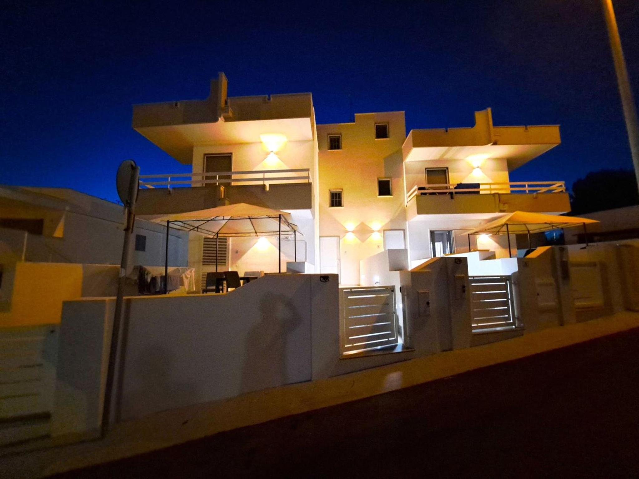 Two-Bedroom Apartment with Sea View photo 3