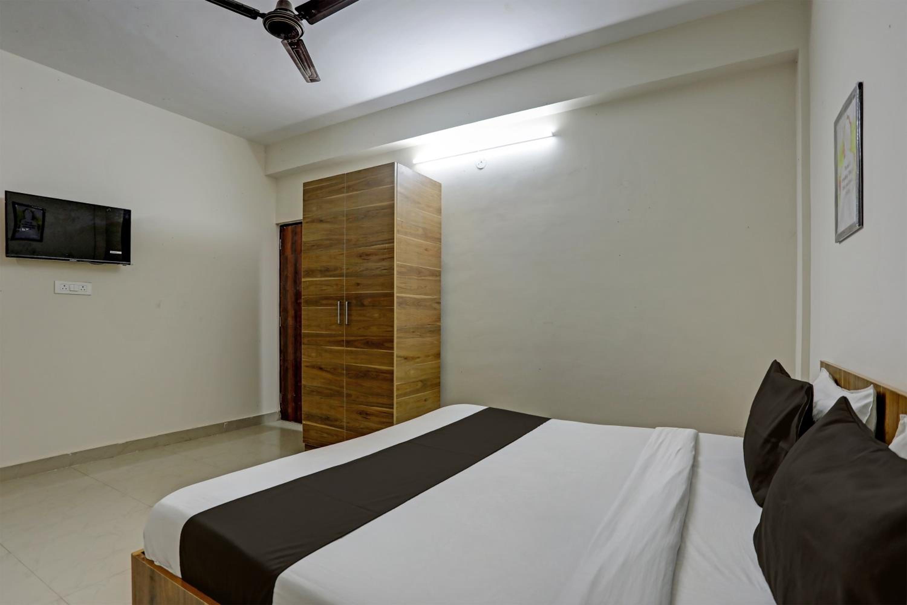 Classic Triple Room