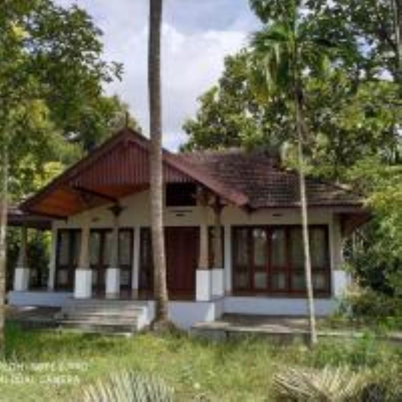 Two-Bedroom House photo 2