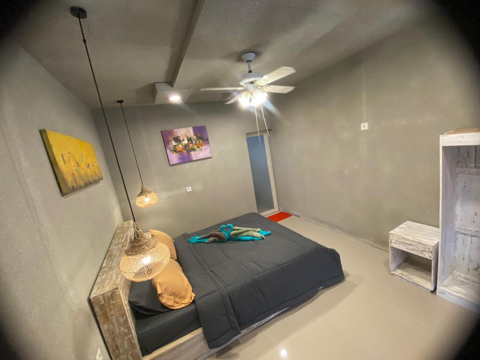 Deluxe Room (2 Adults + 1 Child) photo 3
