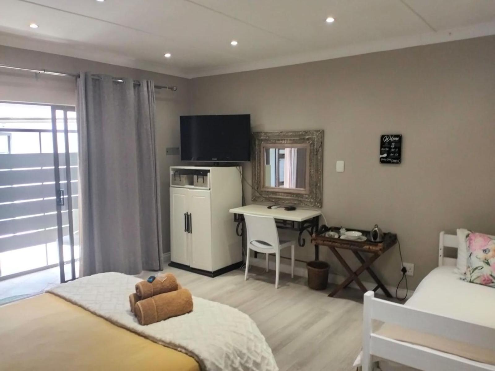 Standard Triple Room photo 1