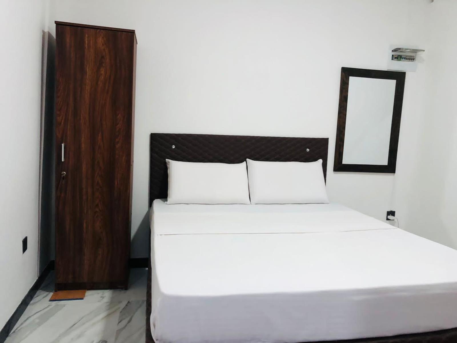 Double Room with Private Bathroom