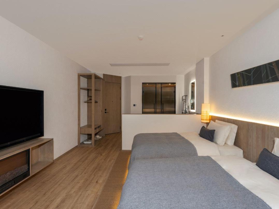 Standard Twin Room photo 2