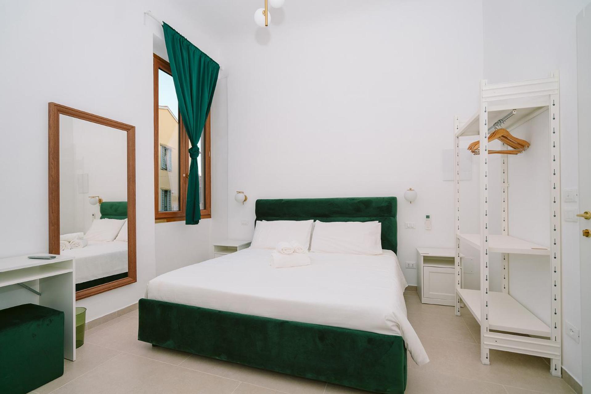 Double Room with Private External Bathroom photo 1