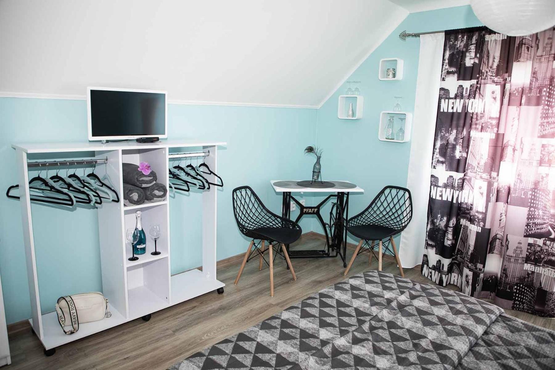 Double Room with Balcony (3 Adults) photo 1