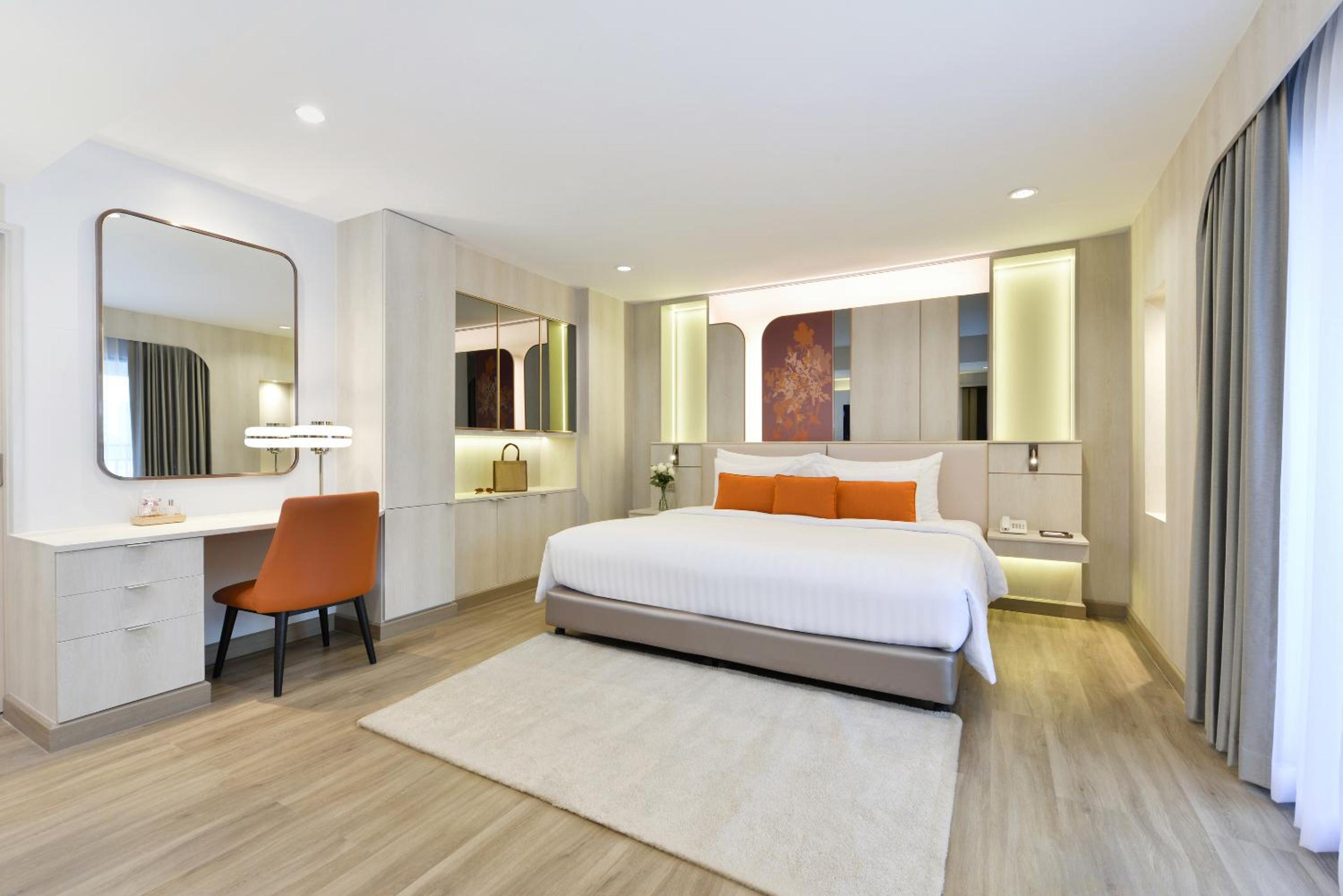 One-Bedroom Presidential Suite photo 1