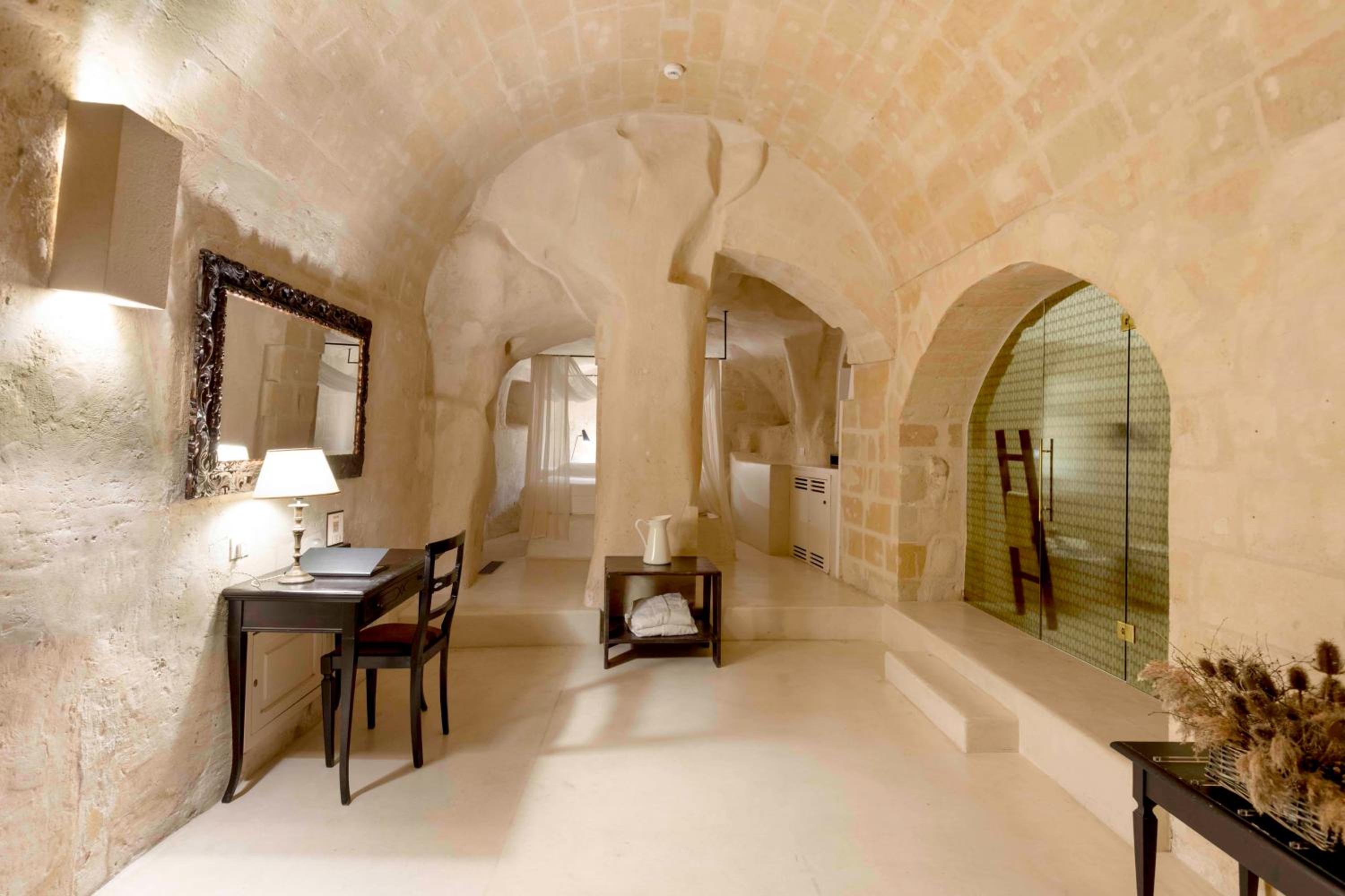 Double Room with Patio - Cave - Photo 1