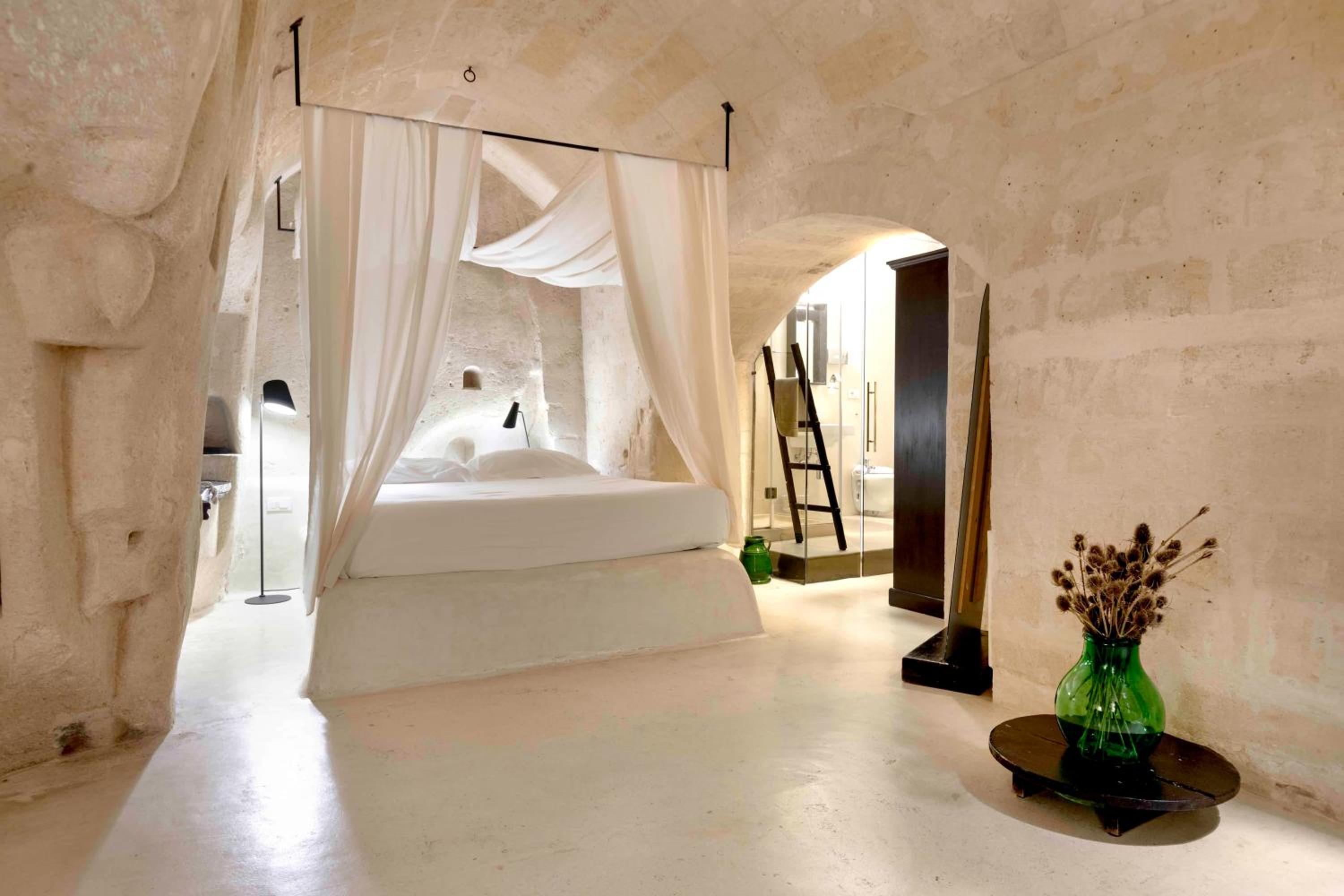 Double Room with city view - Cave - Photo 3