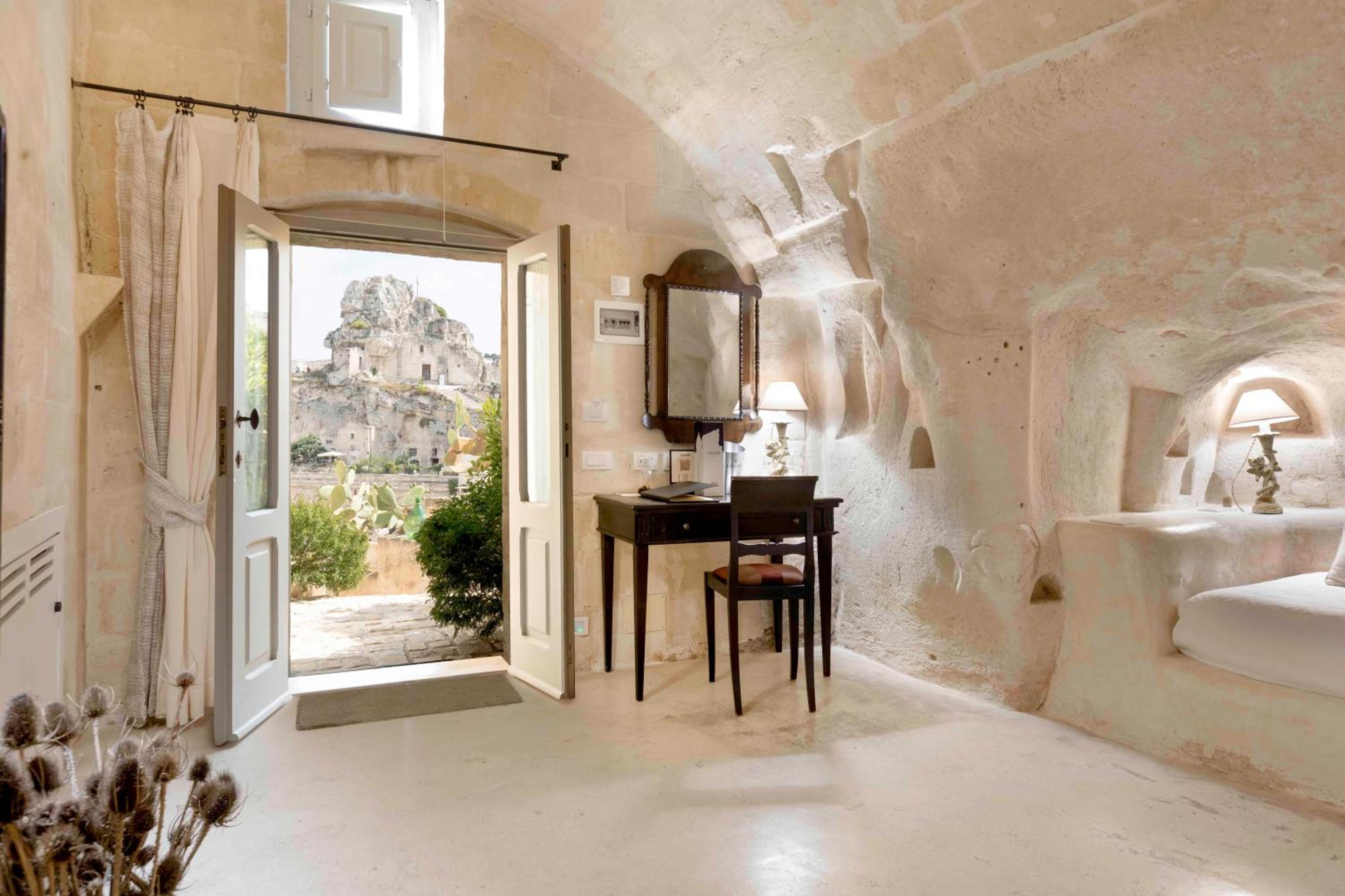 Double Room with city view - Cave - Photo 2