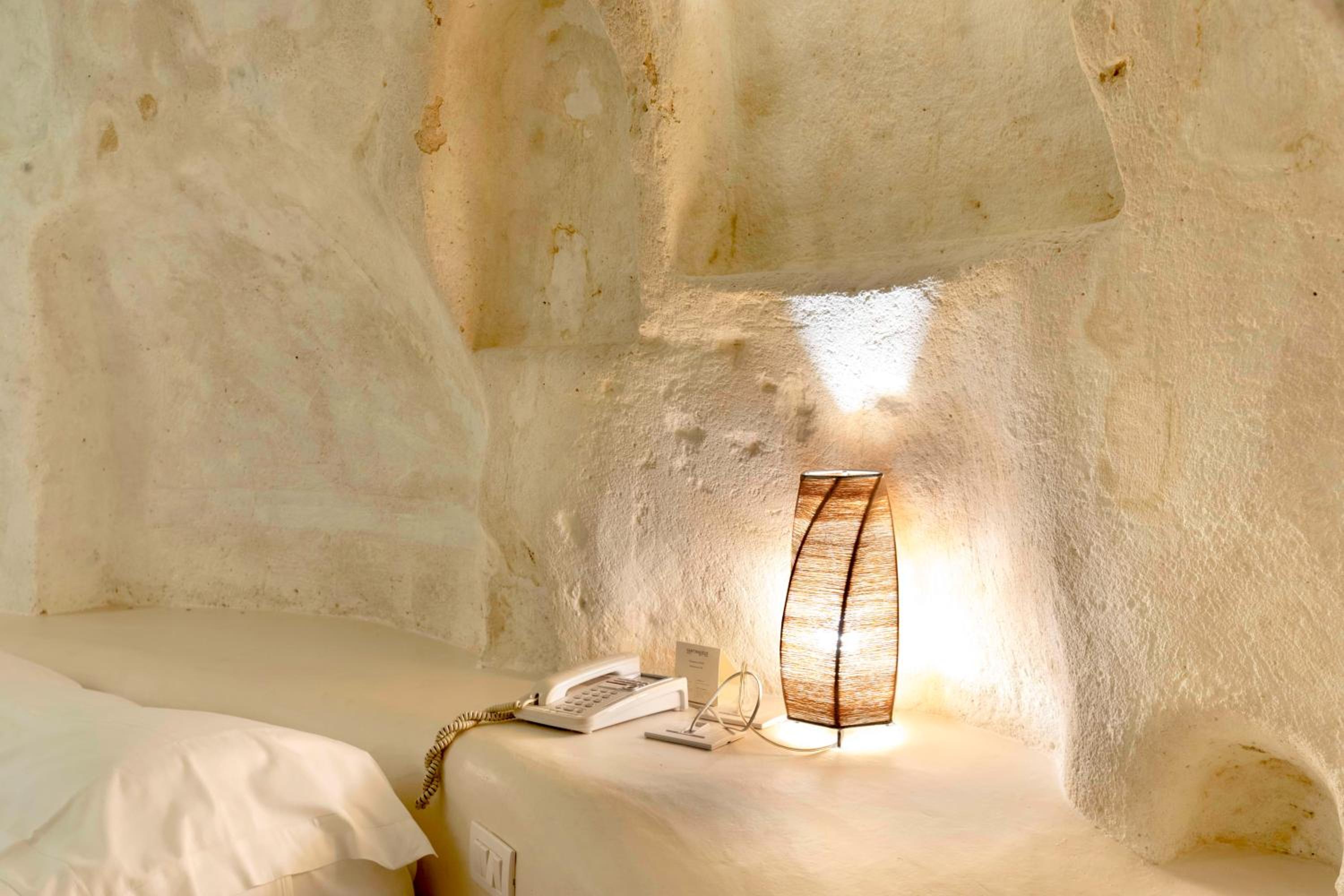 Double Room with city view - Cave - Photo 7