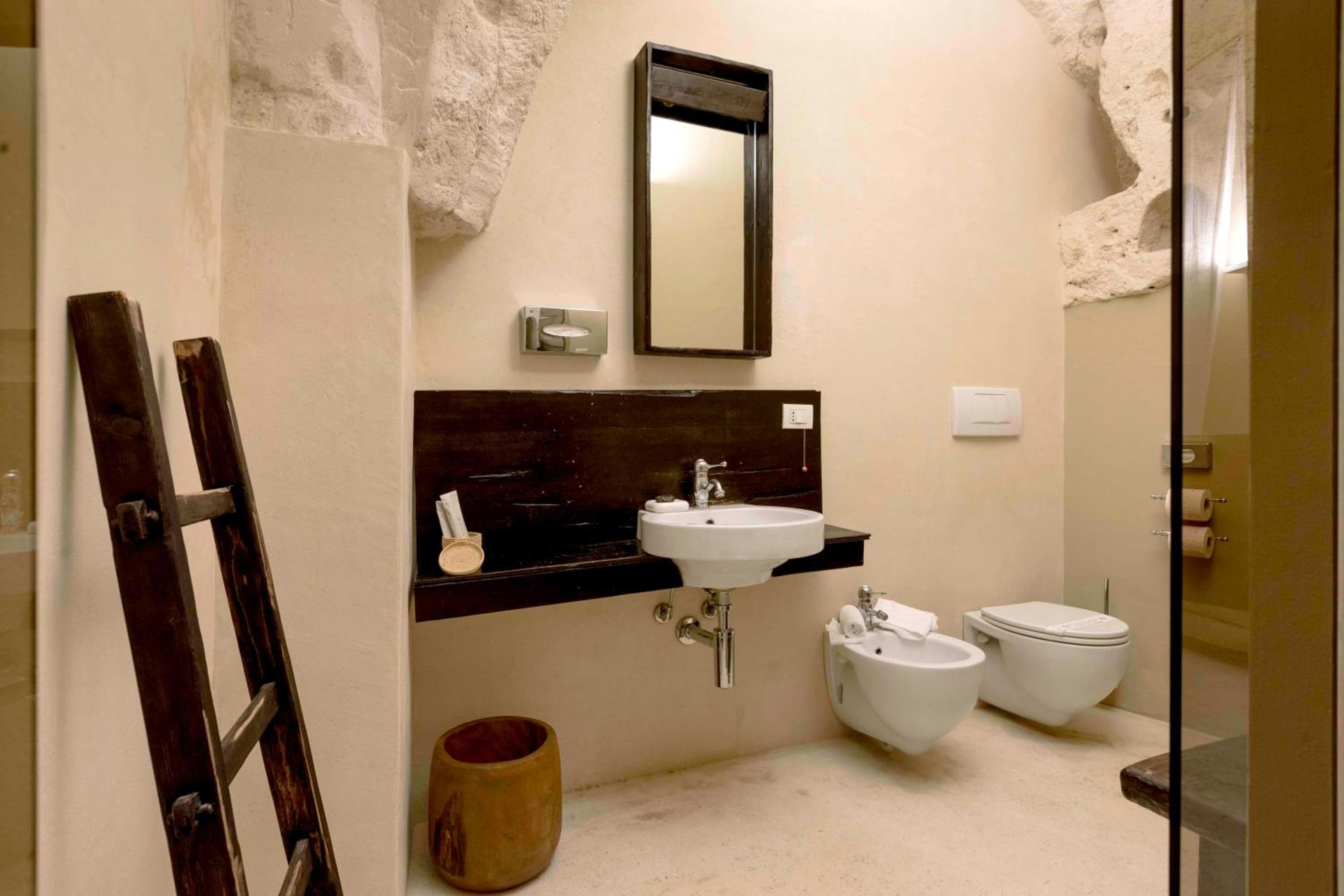 Large Double Room - Cave - Photo 3
