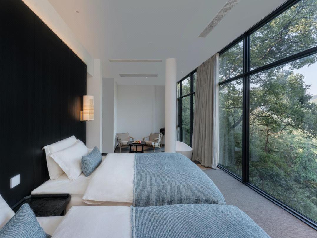 Twin Room with Mountain View photo 1