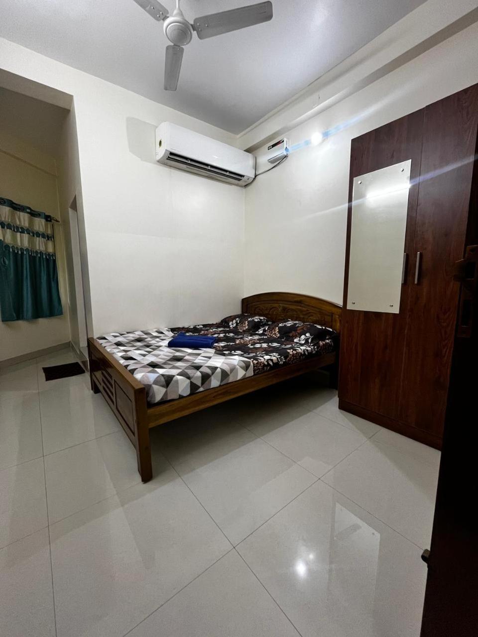 Double Room - Photo 3