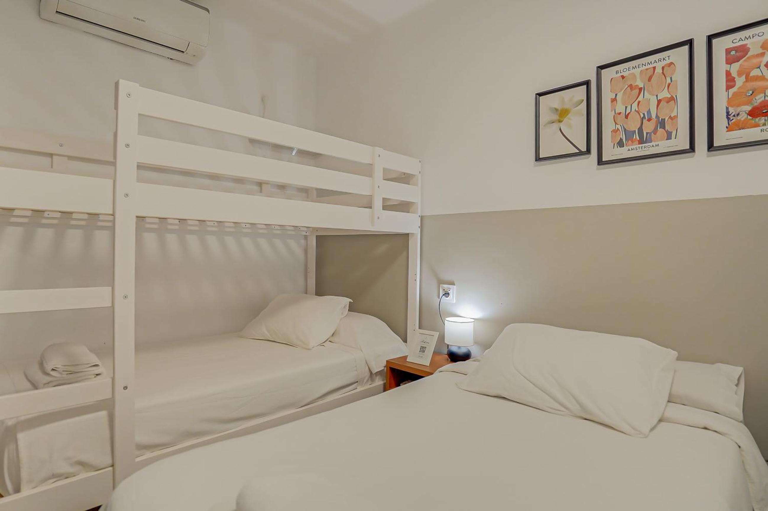 Standard Triple Room photo 3
