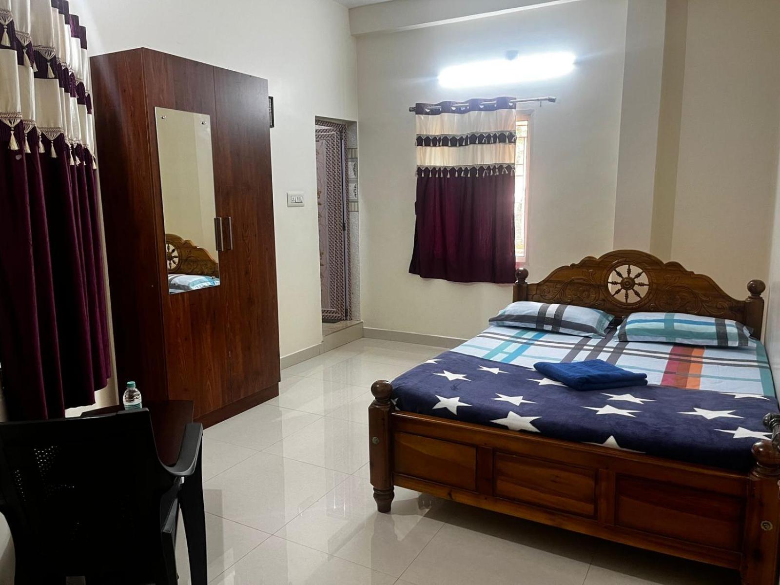 Budget Double Room - Photo 4