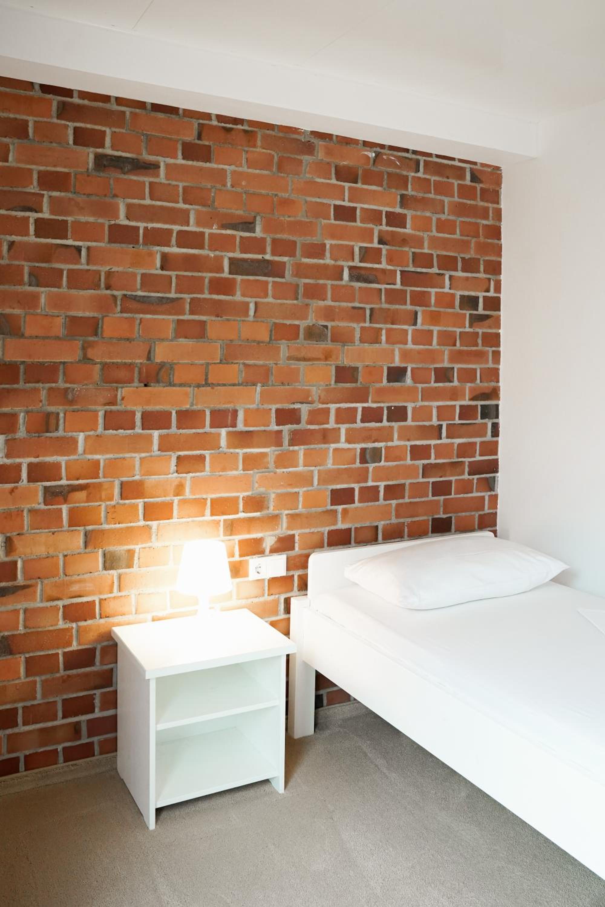 Single Room photo 3