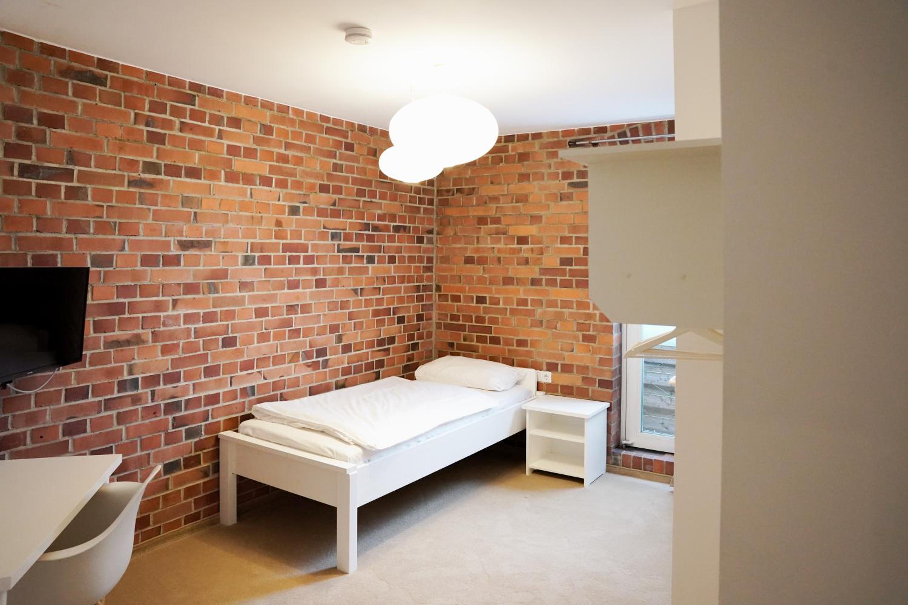 Single Room photo 2