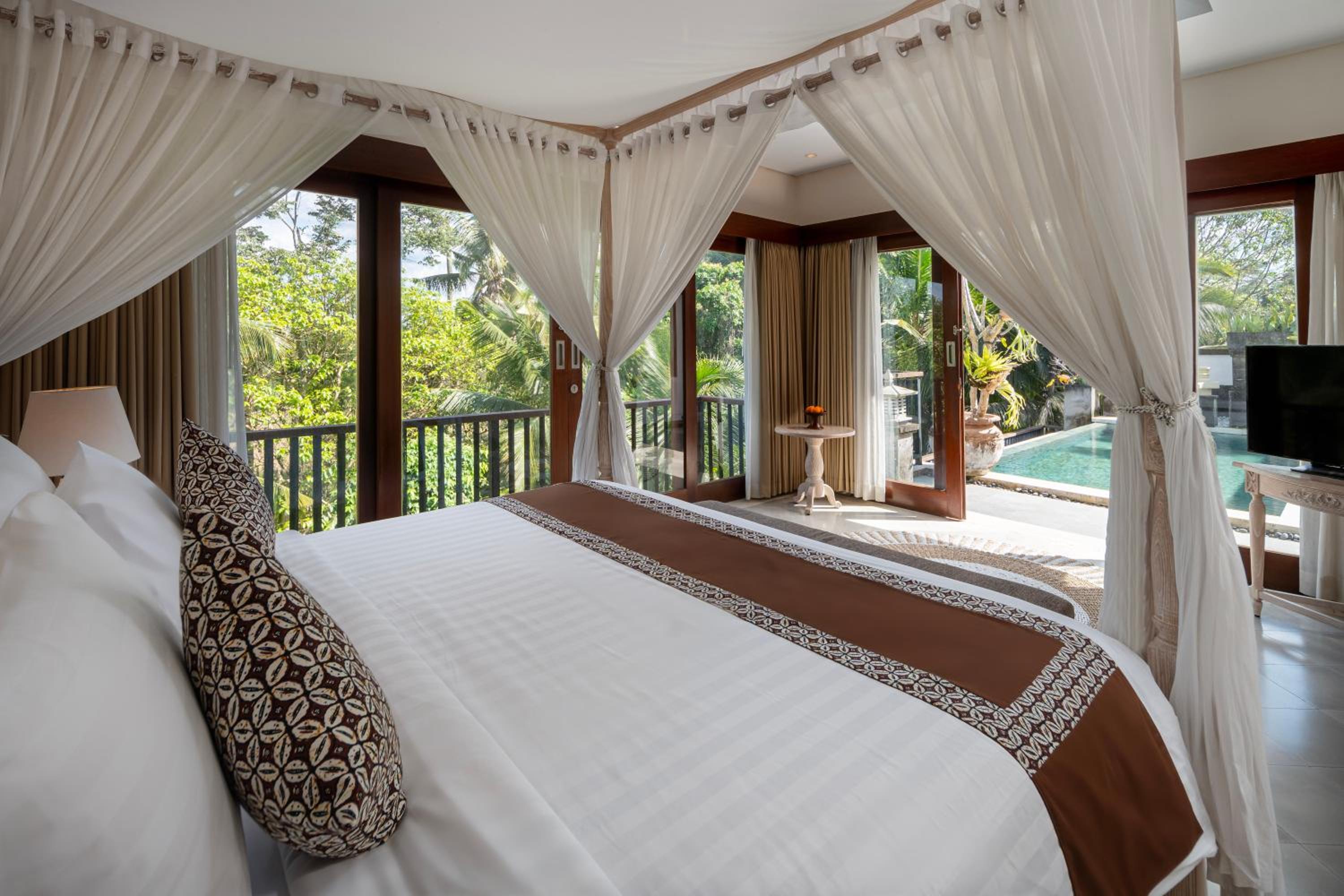 Two-Bedroom Royal Sky Villa