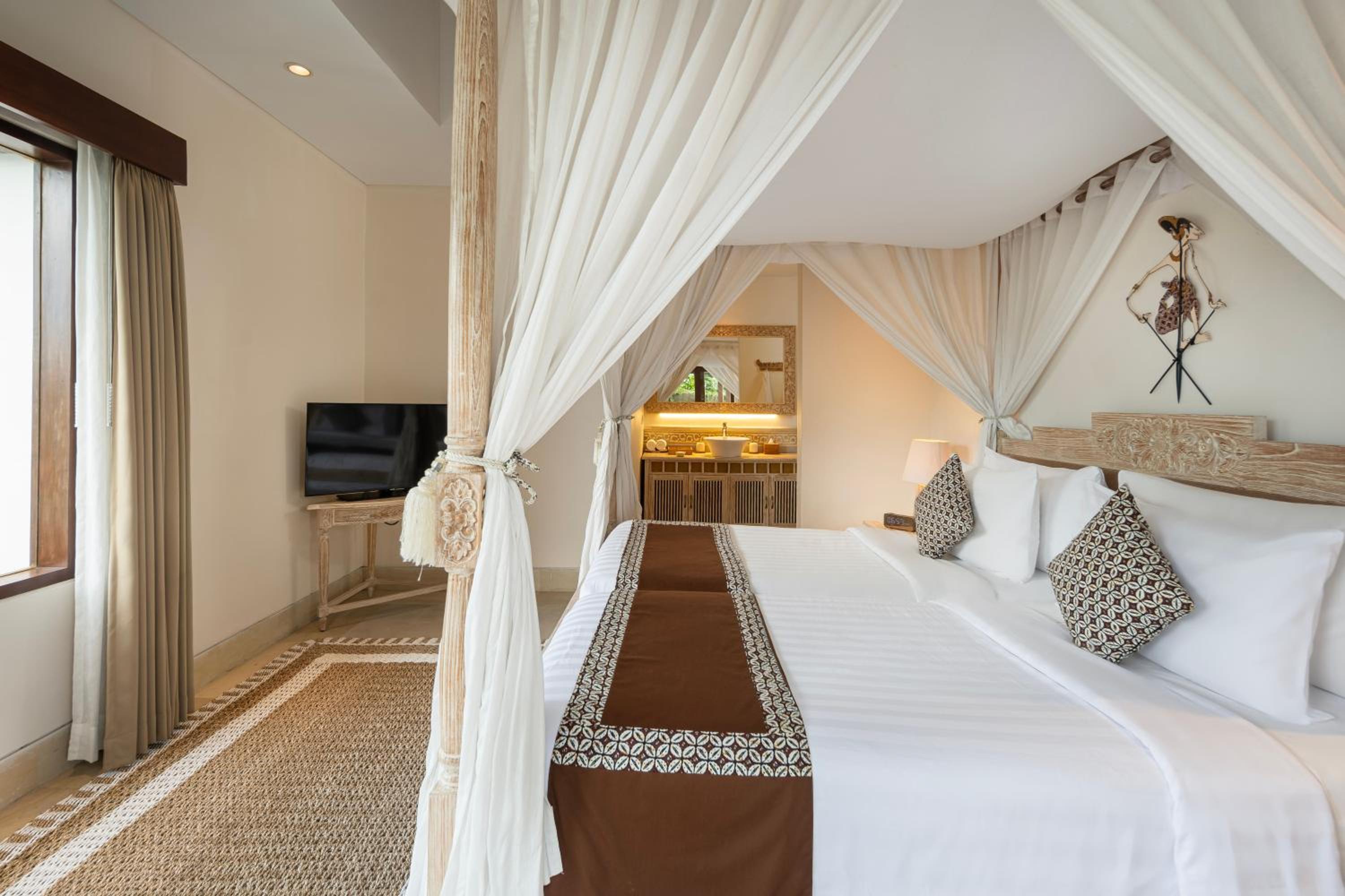 Two-Bedroom Sky Infinity Pool Villa thumbnail 5
