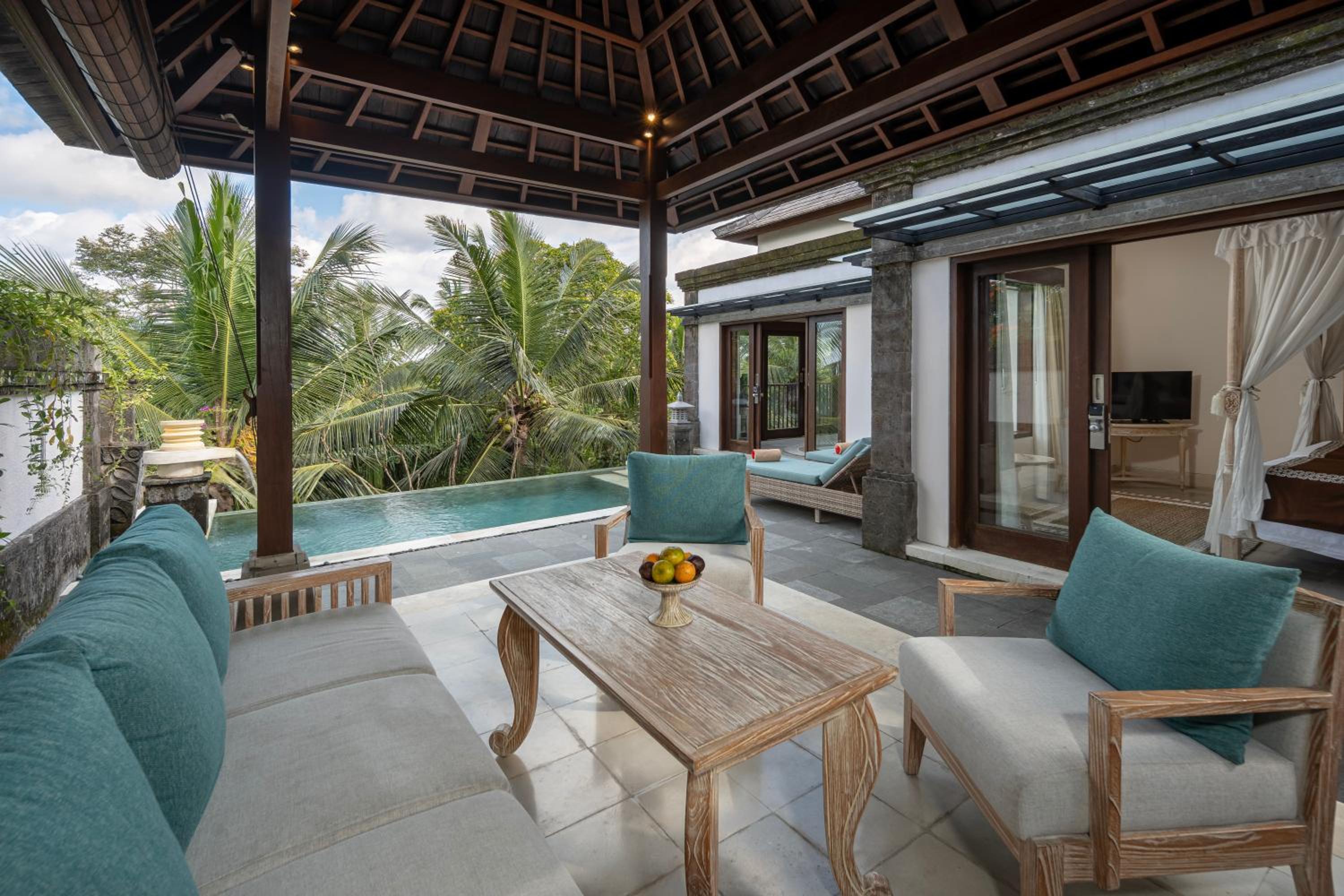 Two-Bedroom Sky Infinity Pool Villa