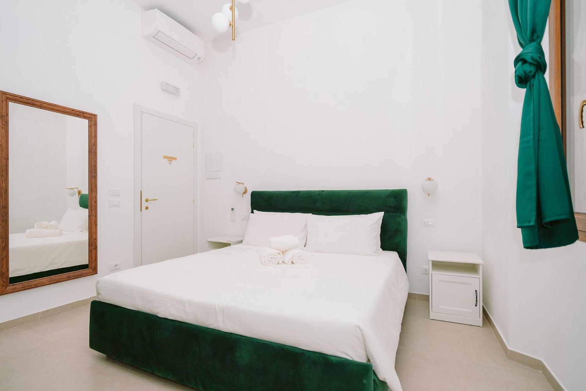 Double Room with Private Bathroom photo 3