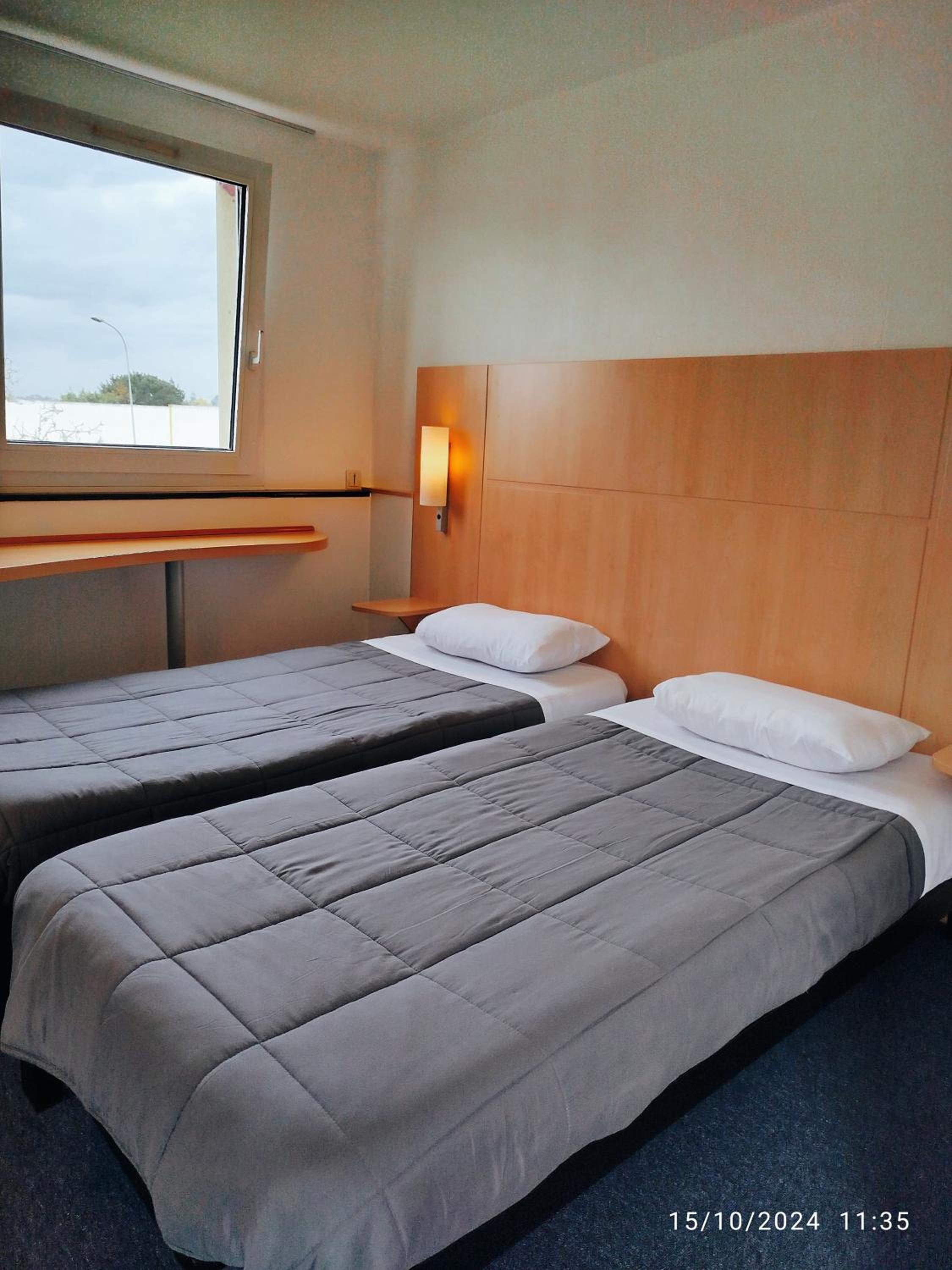 Twin Room photo 2