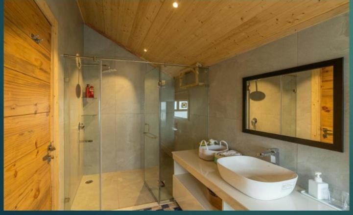Villa photo 3