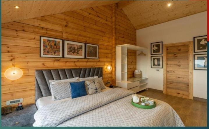 Villa photo 1