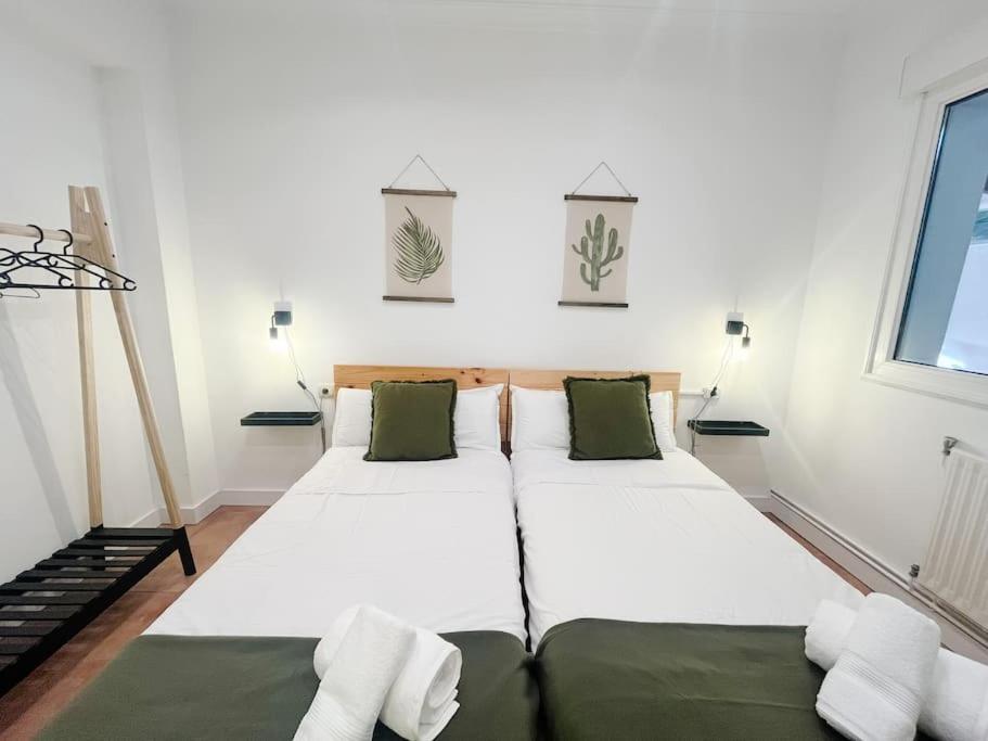 Three-Bedroom Villa photo 2