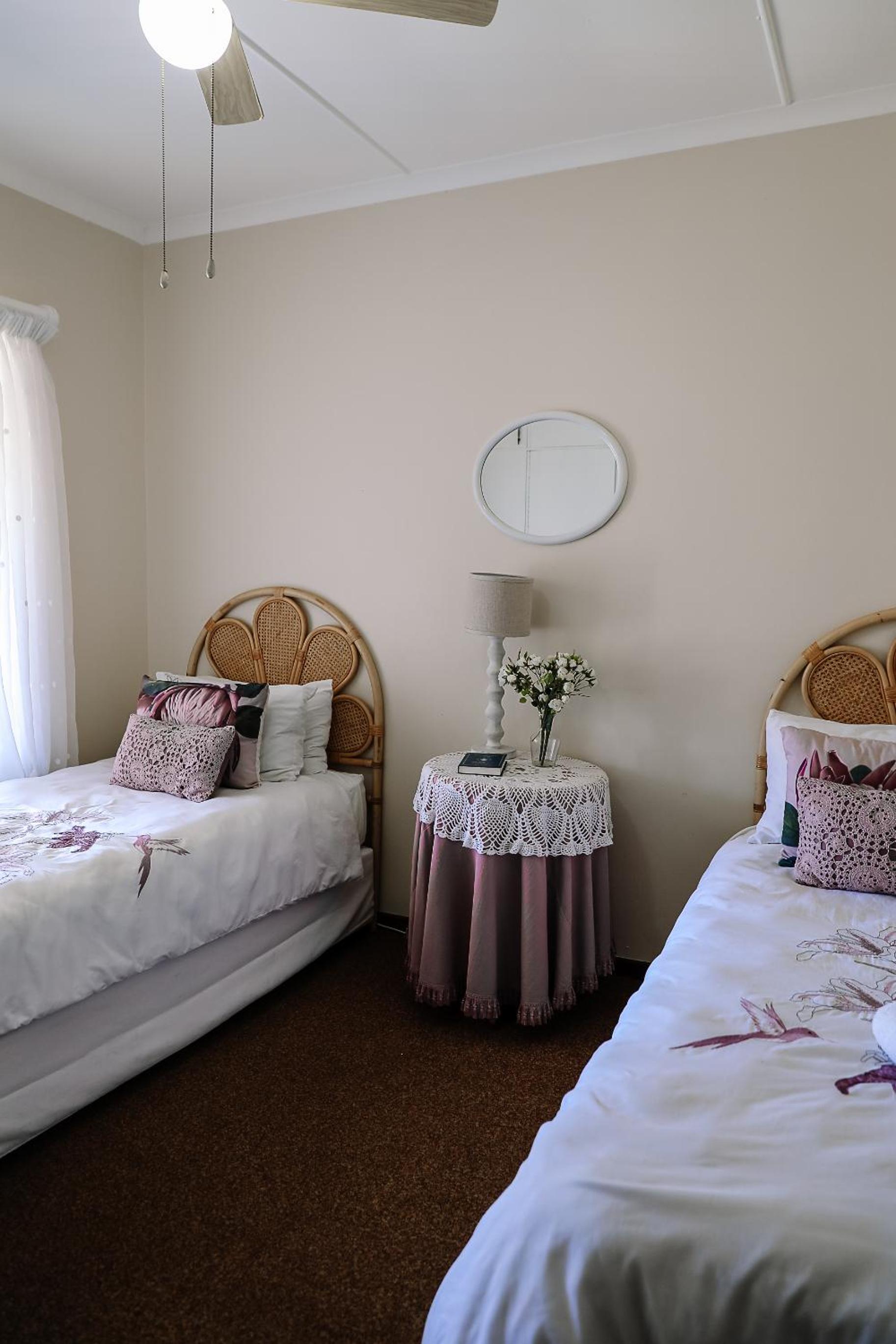 Twin Room with Shared Bathroom