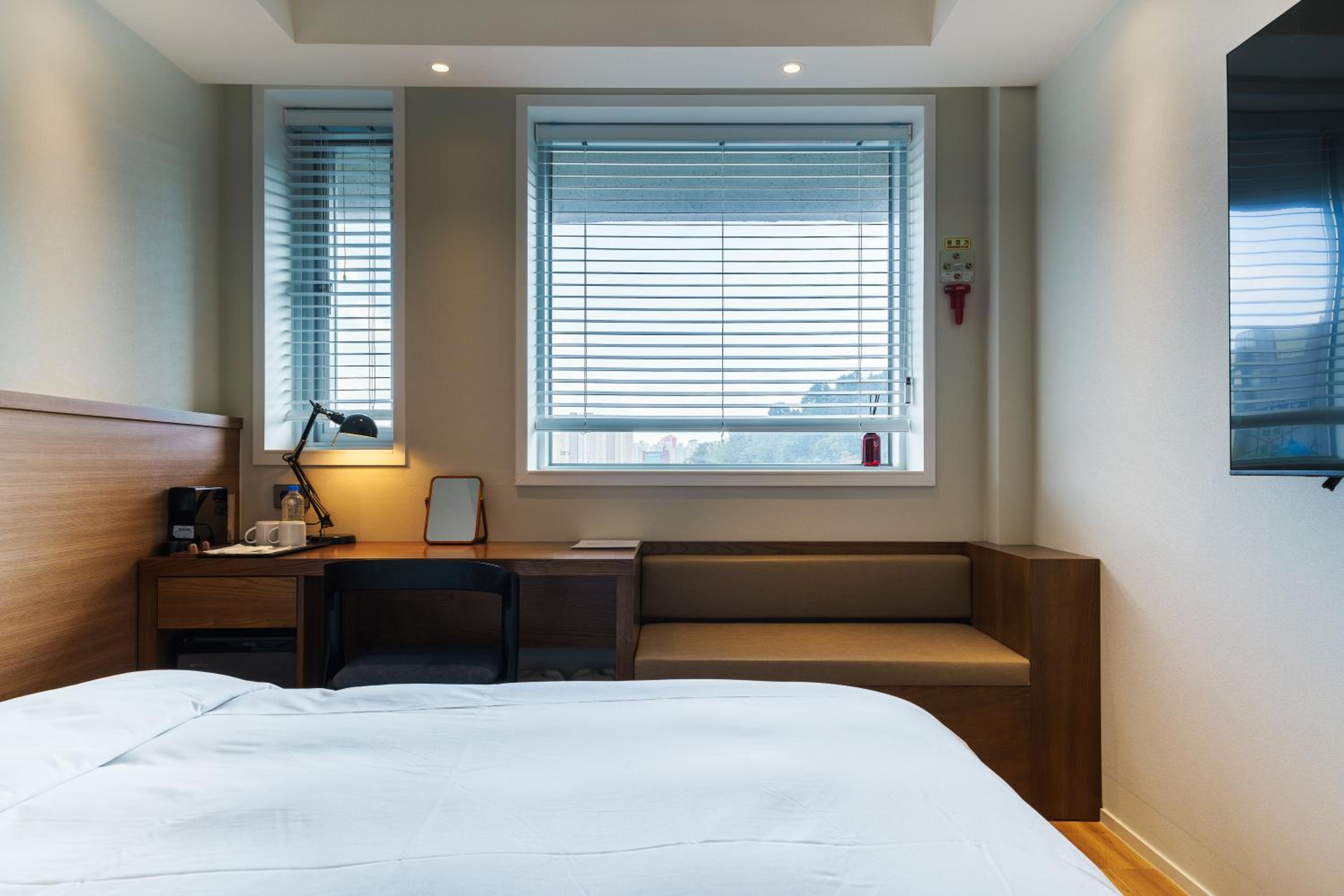 Standard Double Room photo 3
