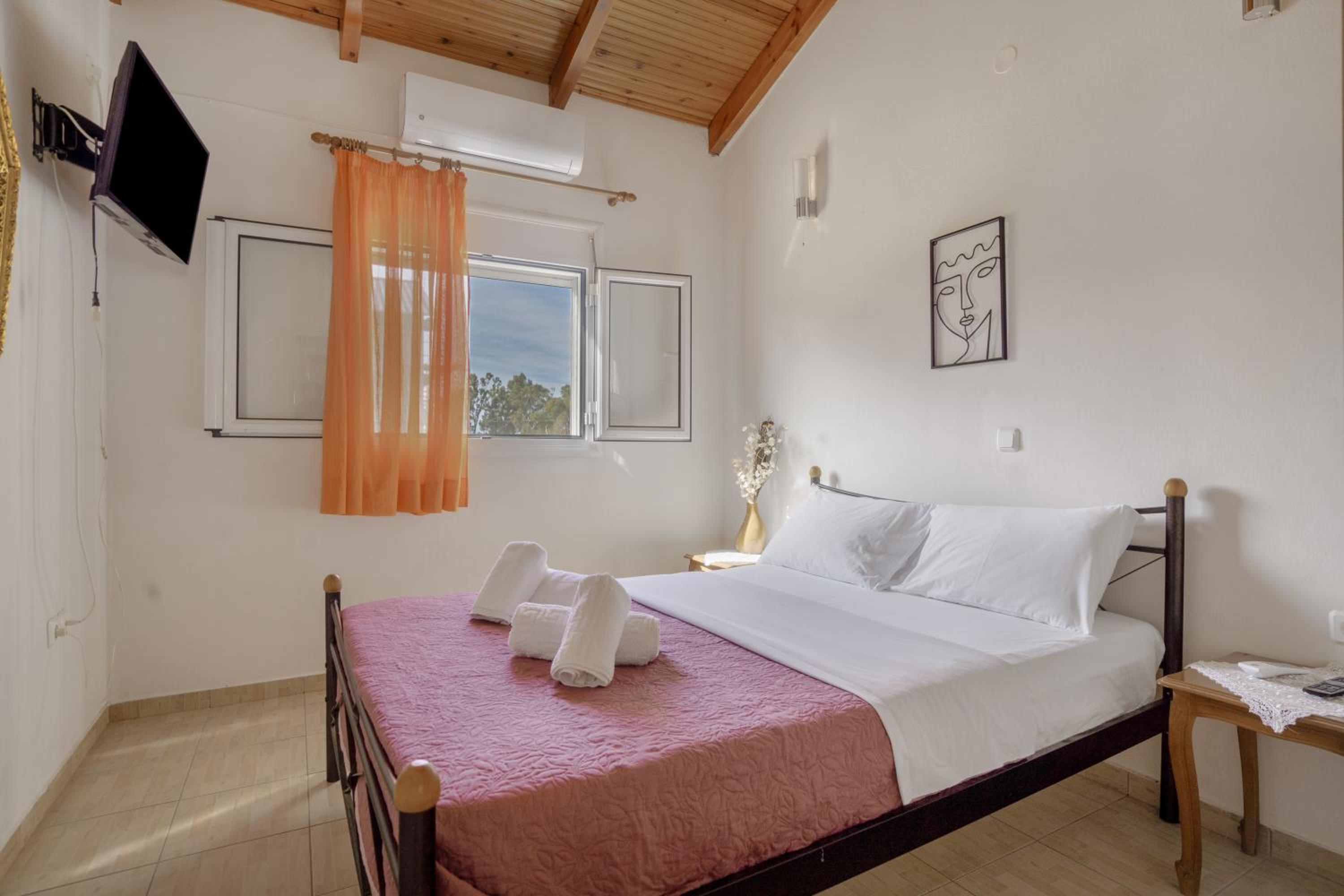 Villa with Garden View photo 3