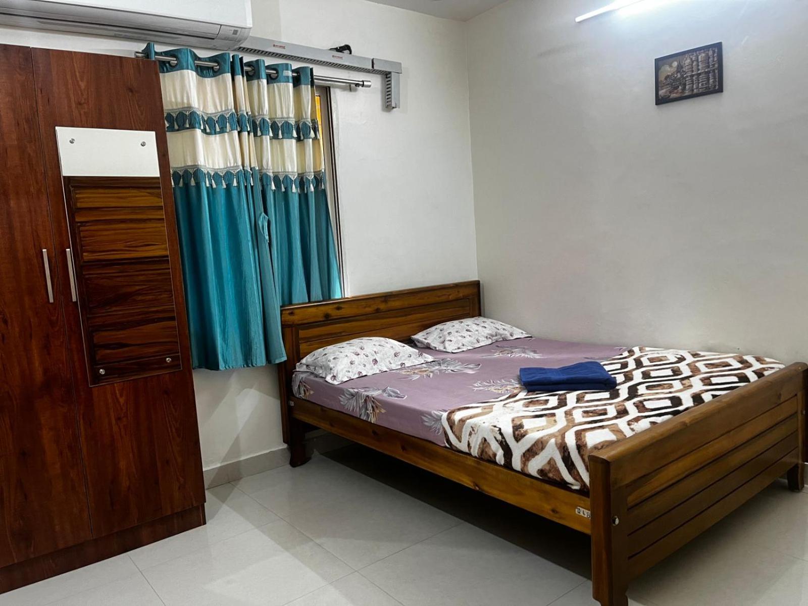 Budget Double Room - Photo 1