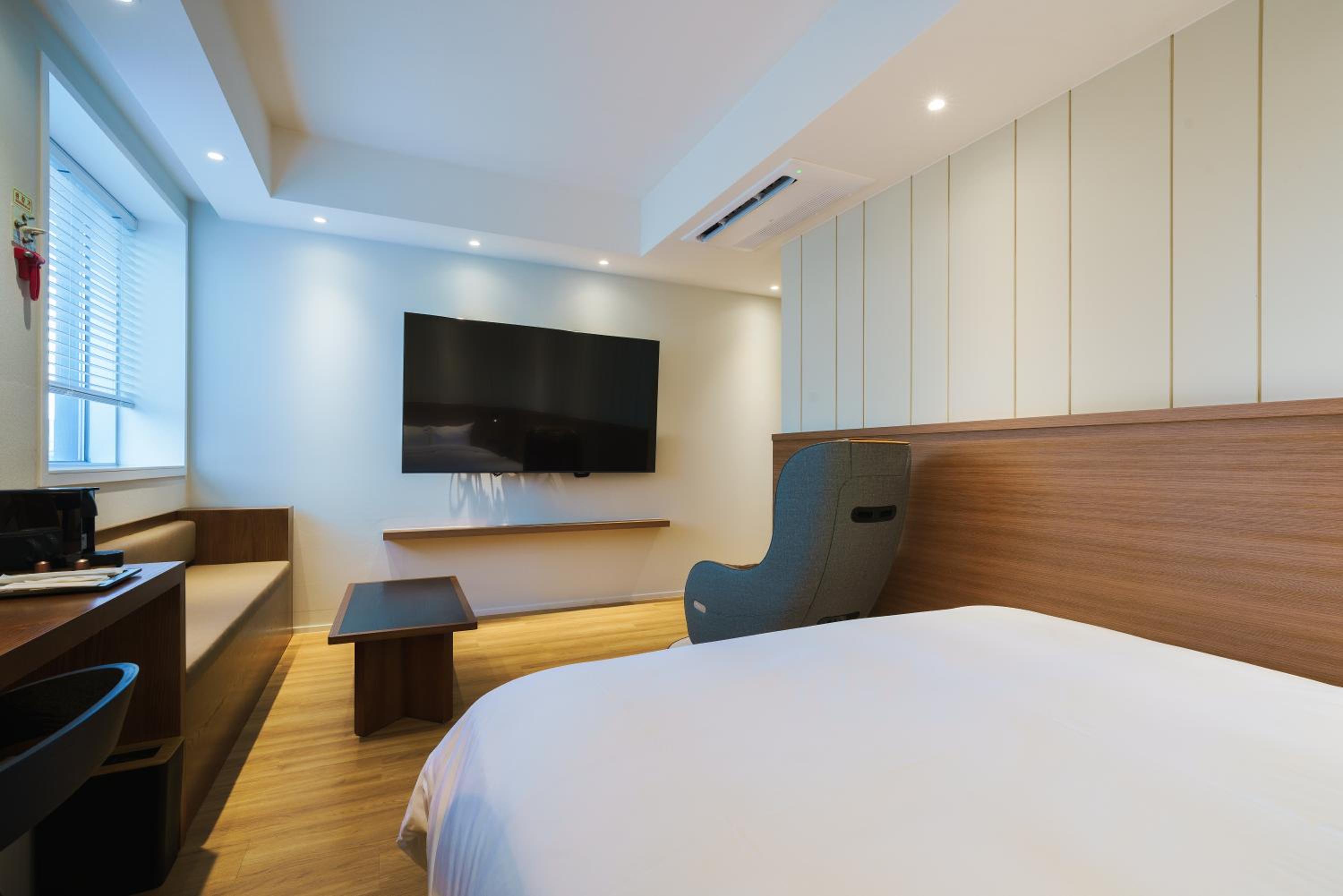 Deluxe Double Room photo 2