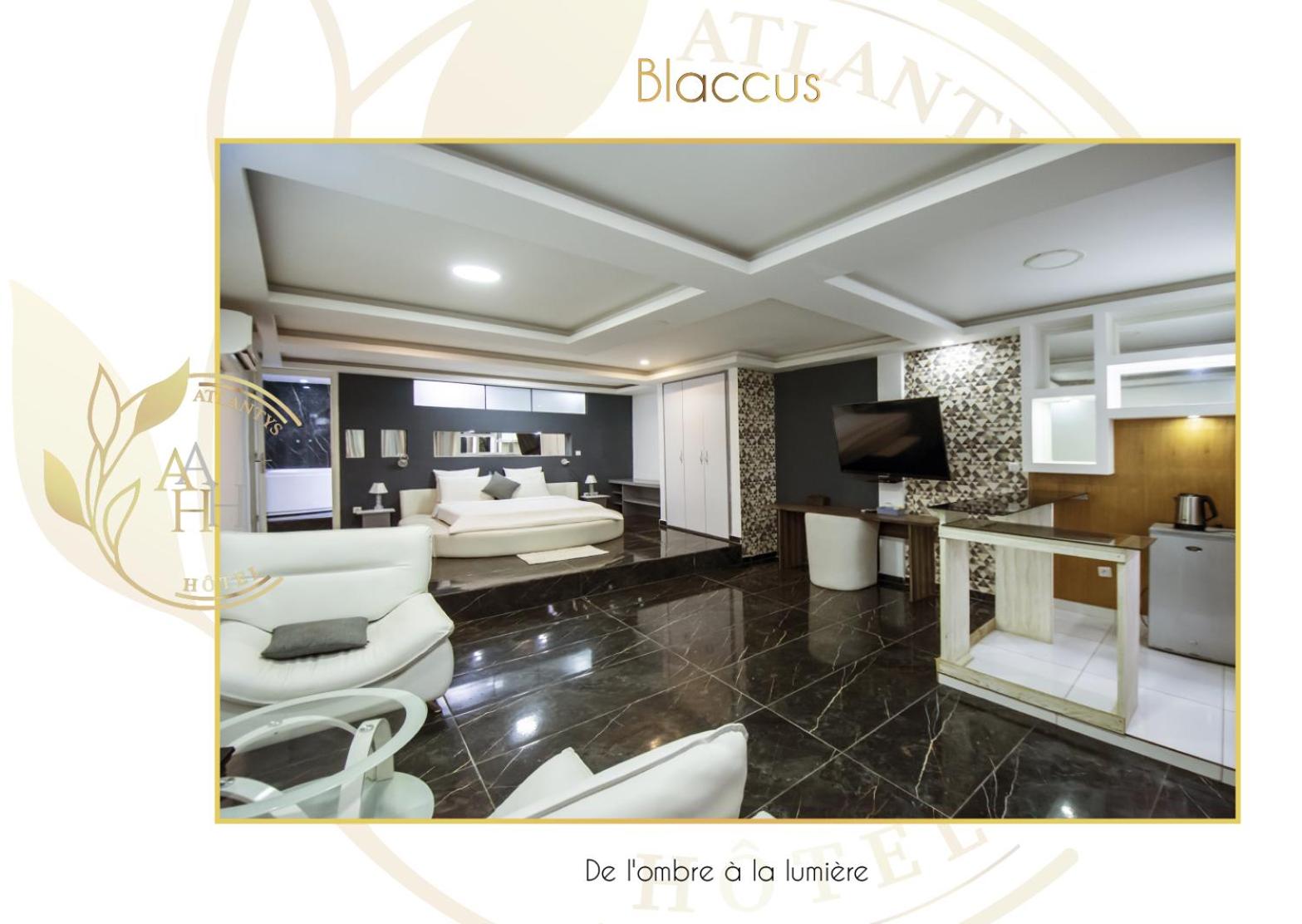 Deluxe Suite with Spa Bath