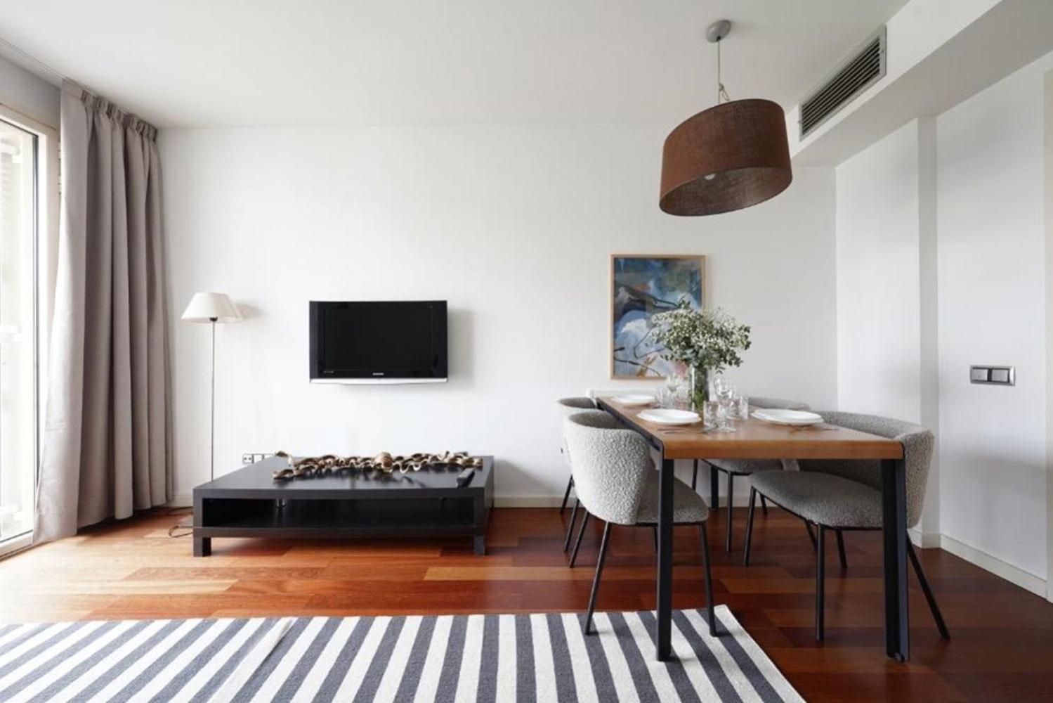 Apartamento con Balcón