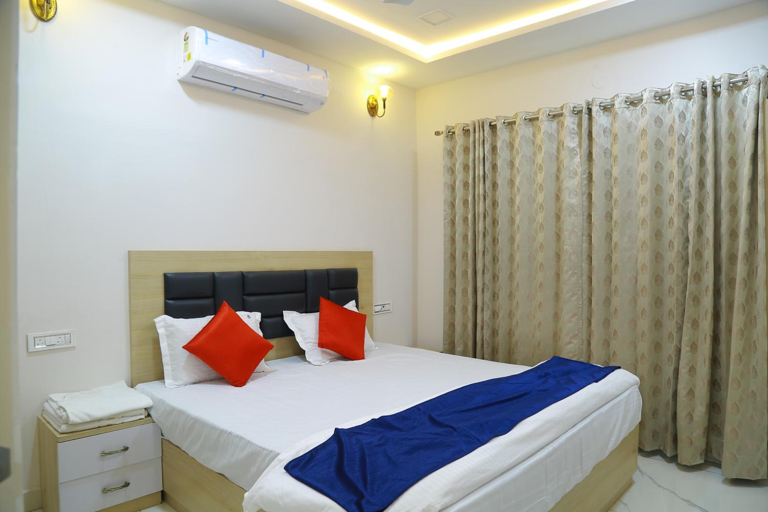 Deluxe Family Suite