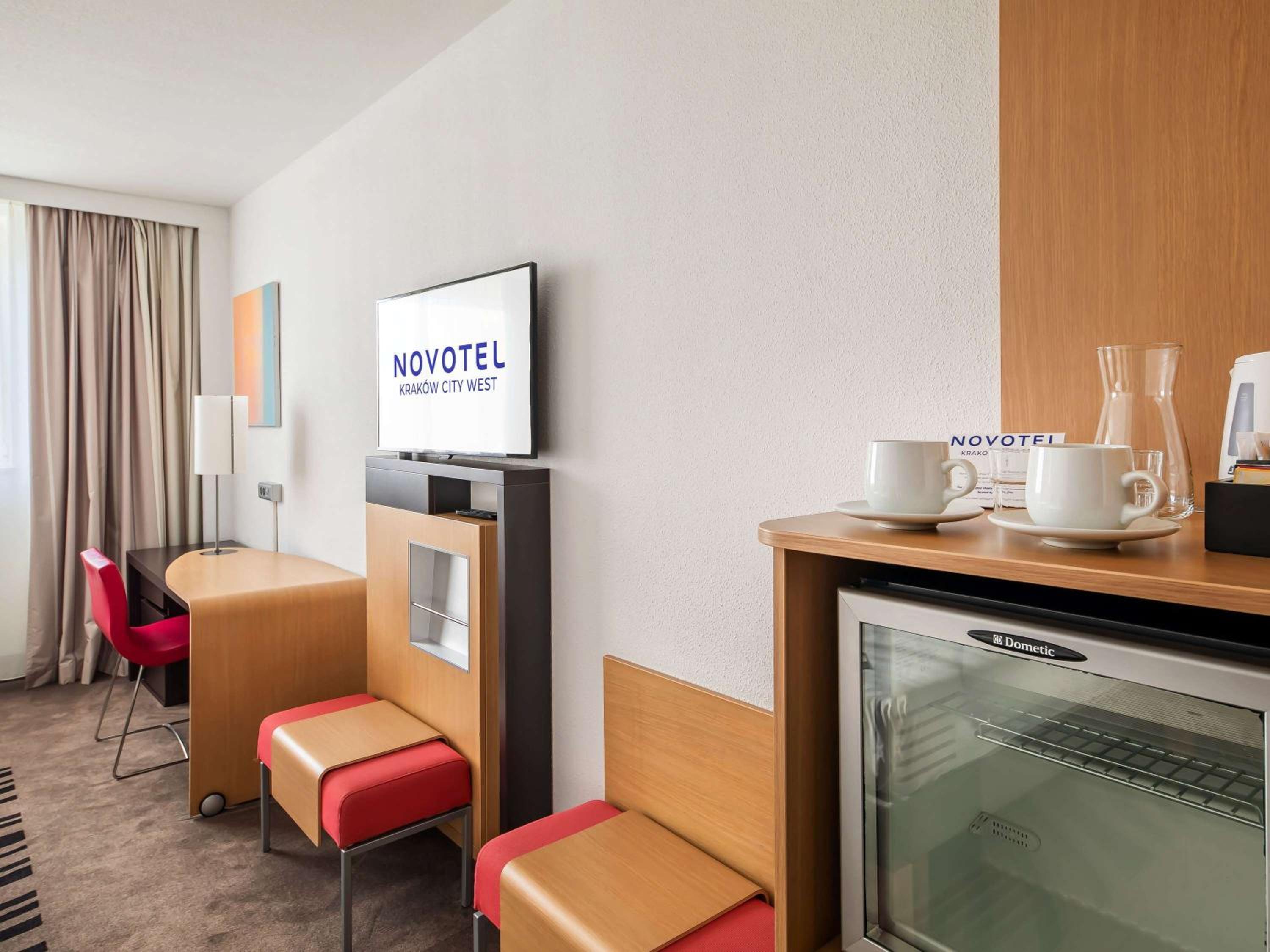 Superior Room with two single beds - Photo 13