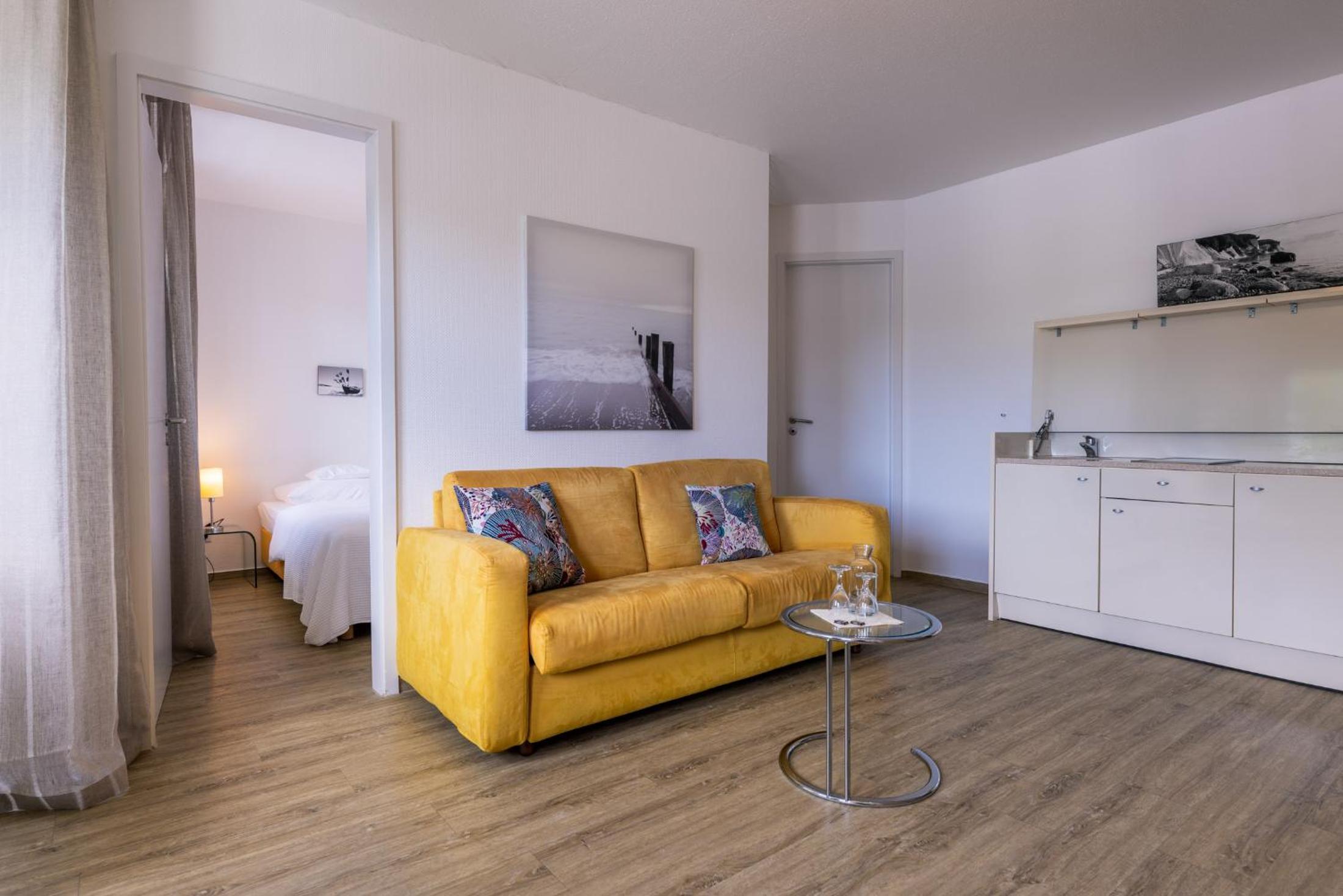 Studio Apartment with Sea View photo 2