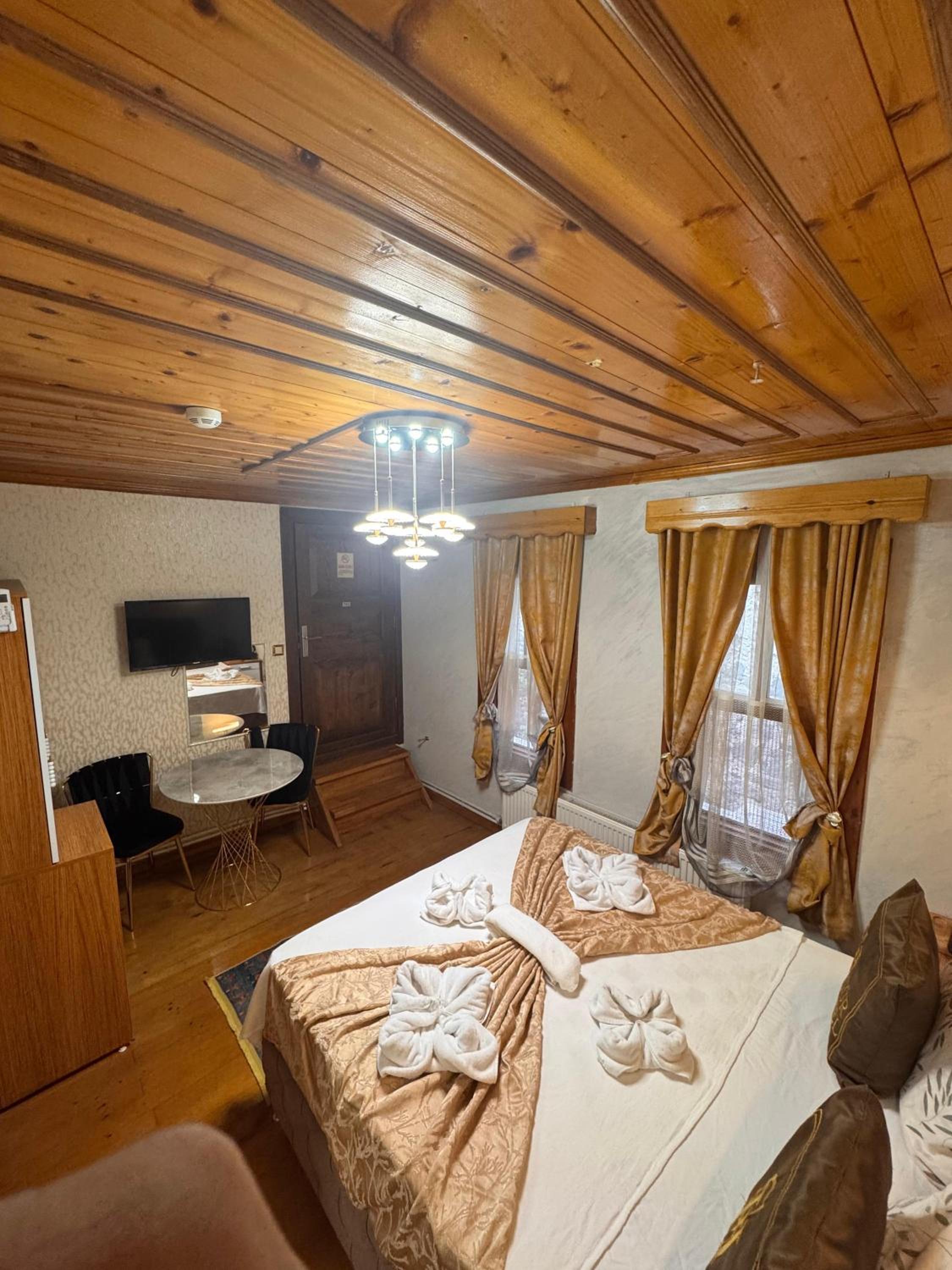 Double Room With Spa Bath photo 1