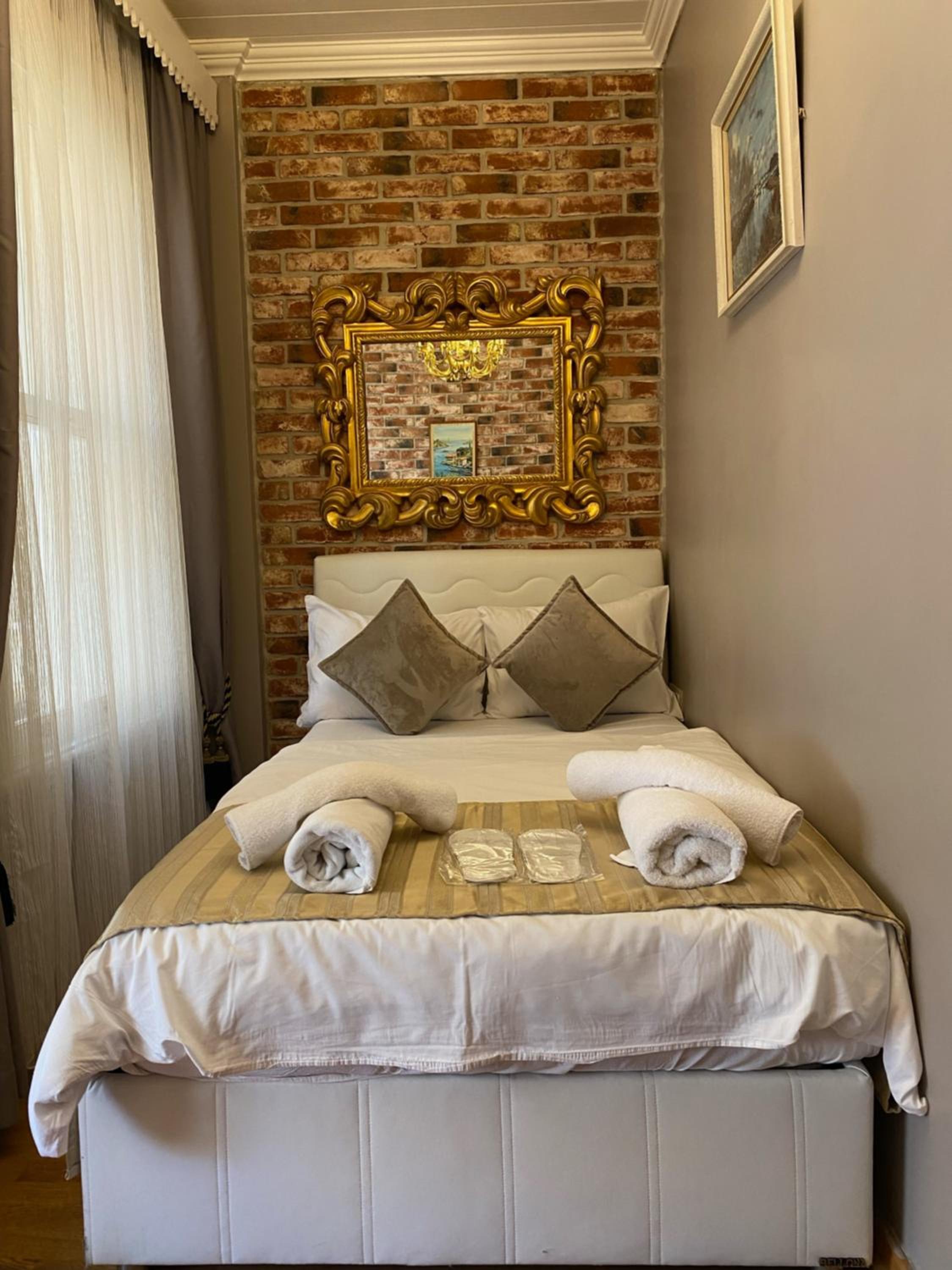 Standard Double Room photo 1